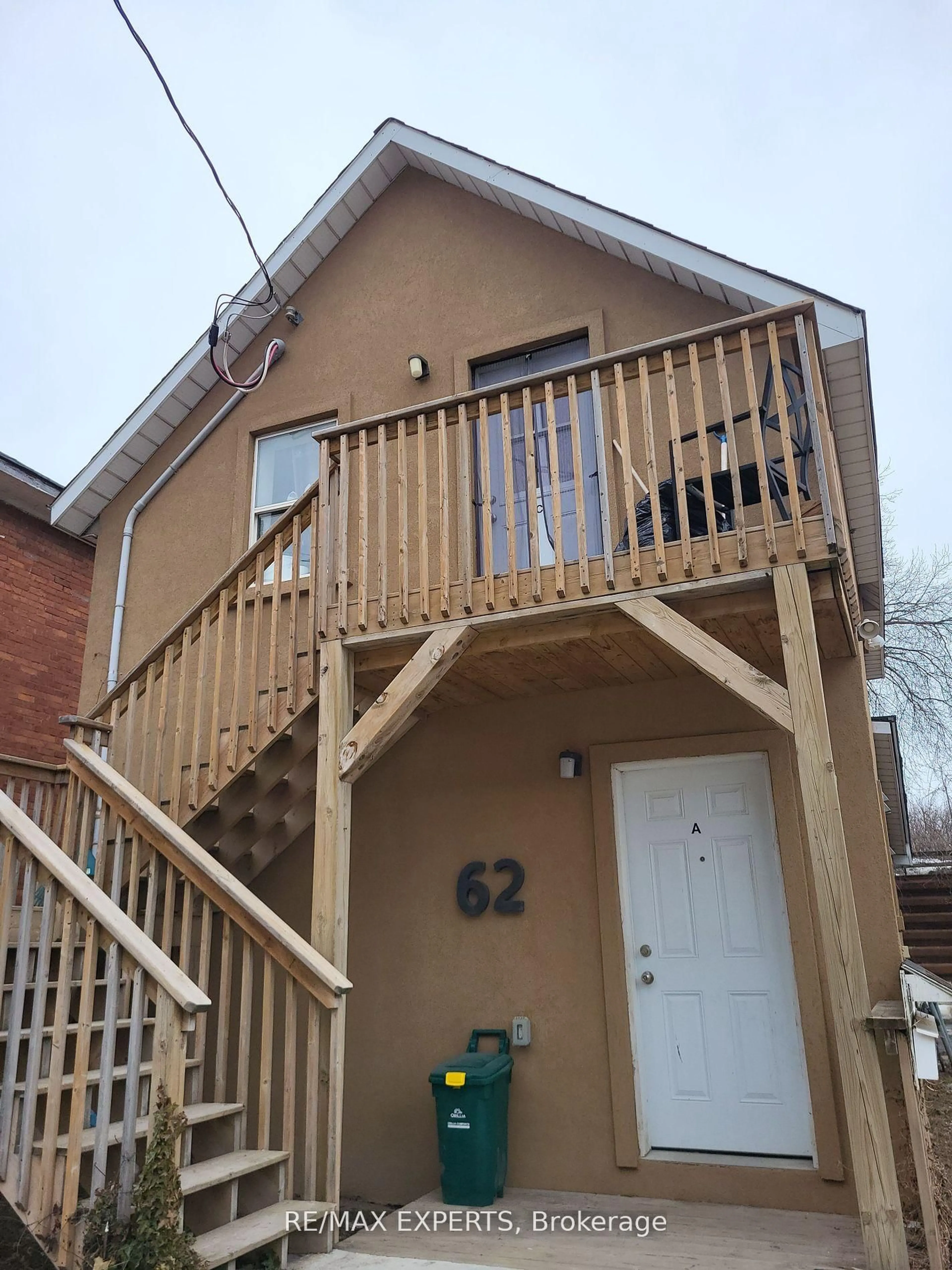 Unknown for 62 West St, Orillia Ontario L3V 5G4