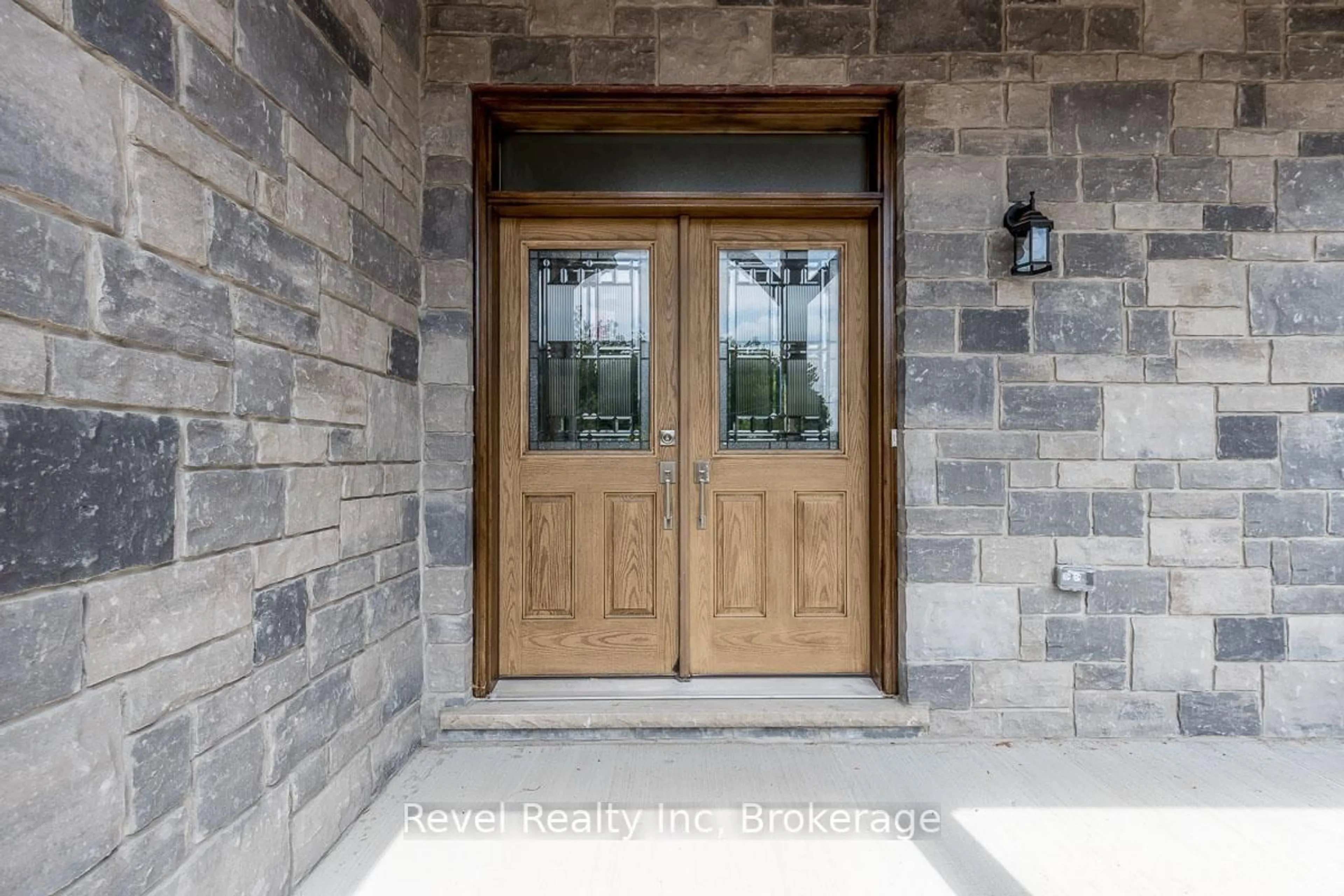 Indoor entryway for LOT 12 VOYAGEUR Dr, Tiny Ontario L9M 1R2