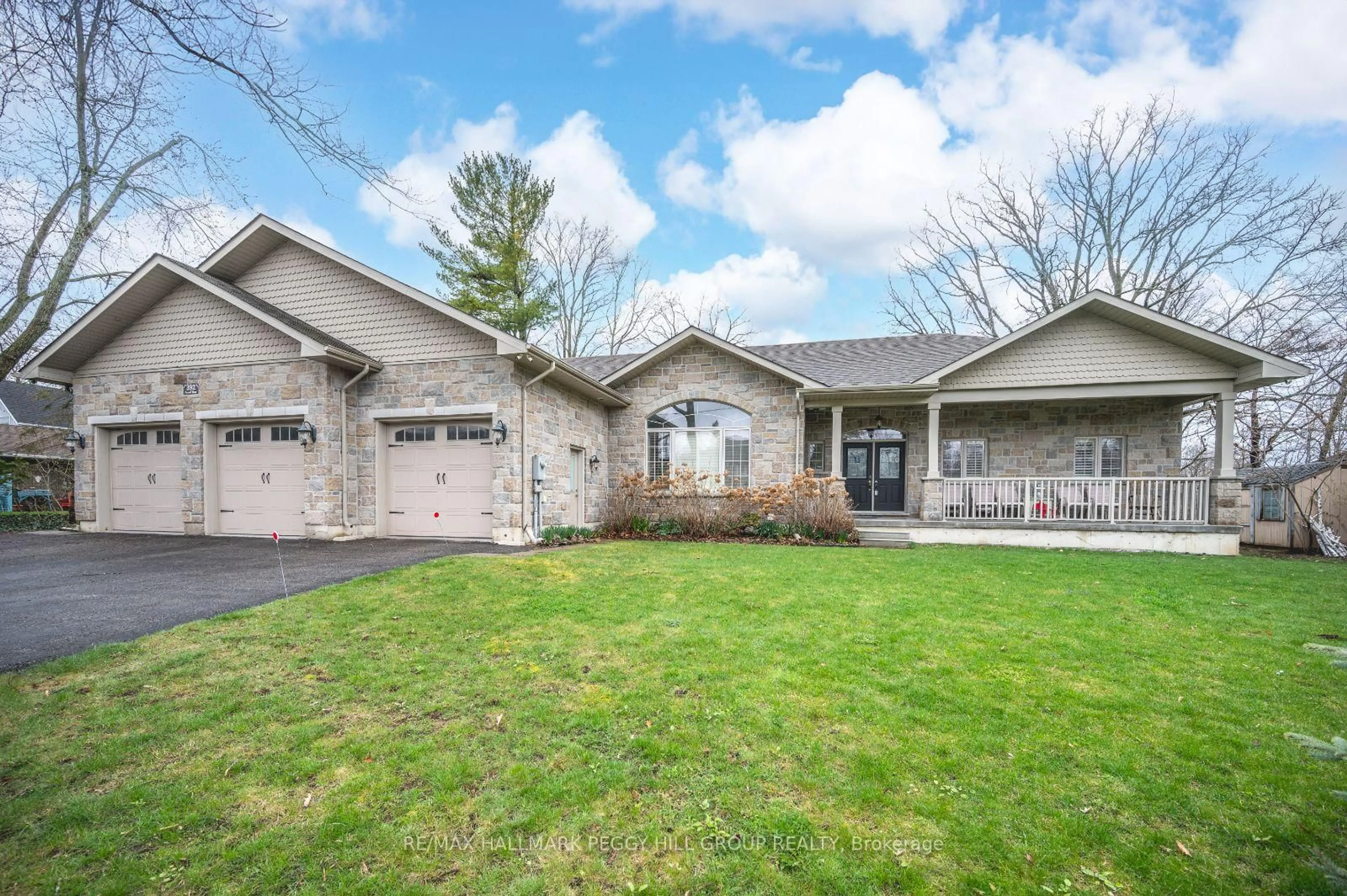 Unknown for 392 Cox Mill Rd, Barrie Ontario L4N 7S8
