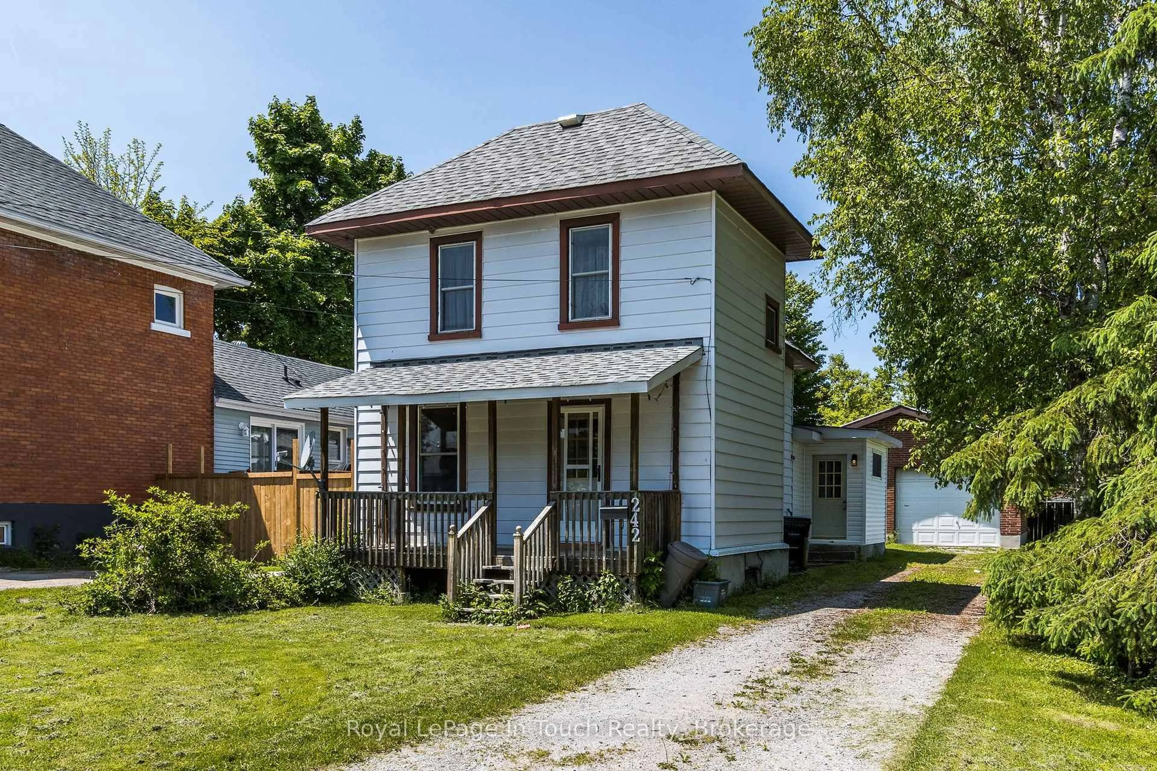 Unknown for 242 Barnett Ave, Midland Ontario L4R 1N1