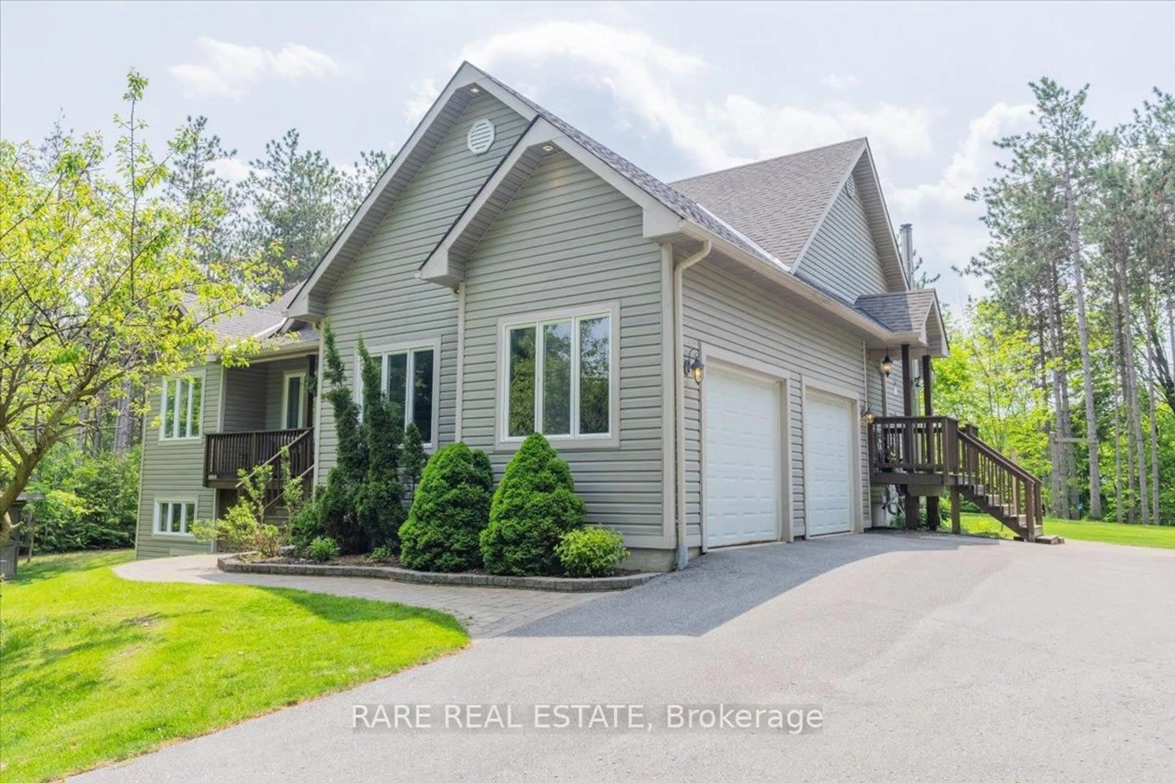 Home with vinyl exterior material, water/lake/river/ocean view for 21 Monica Crt, Oro-Medonte Ontario L0K 1E0