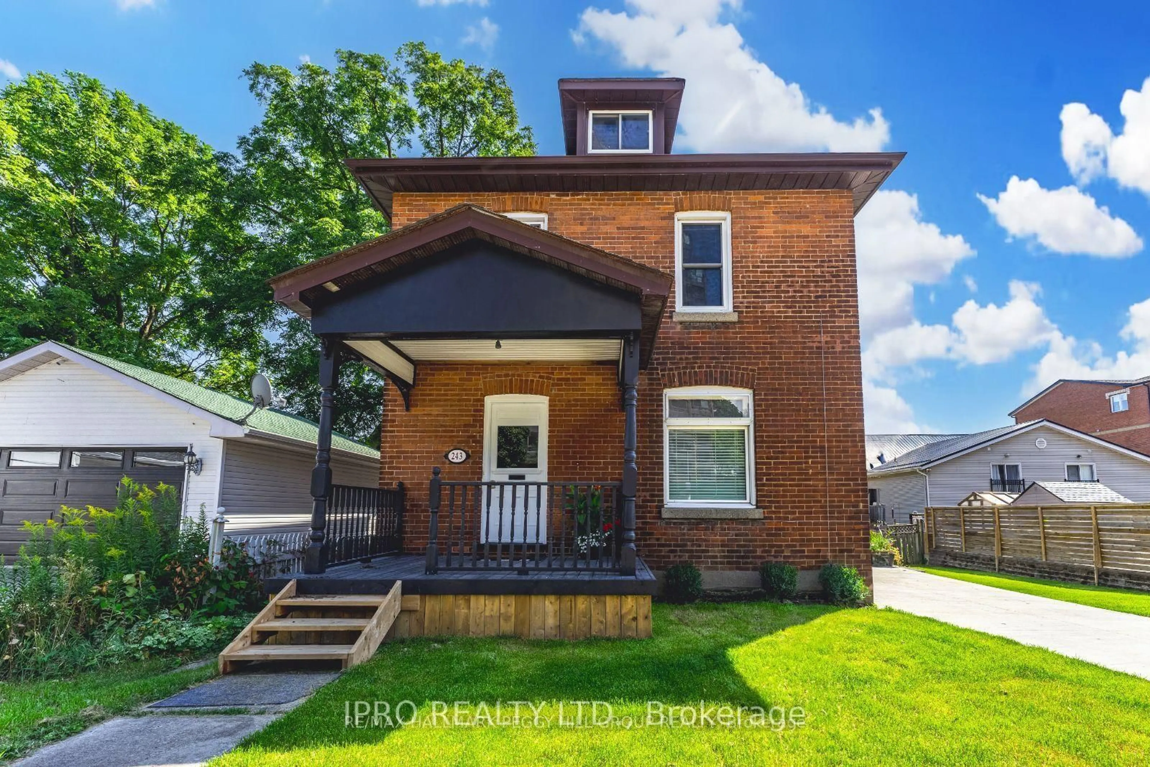 Home with brick exterior material, street for 243 Dunlop St, Barrie Ontario L4M 1B6