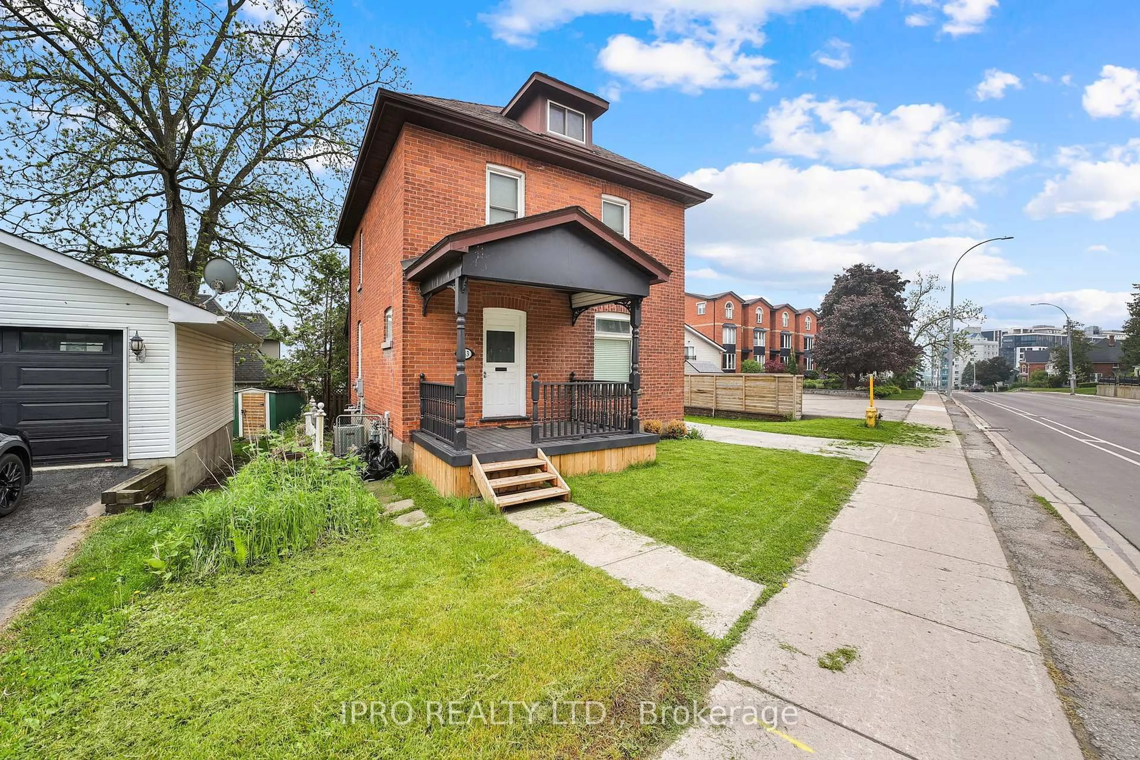 Home with brick exterior material, street for 243 Dunlop St, Barrie Ontario L4M 1B6
