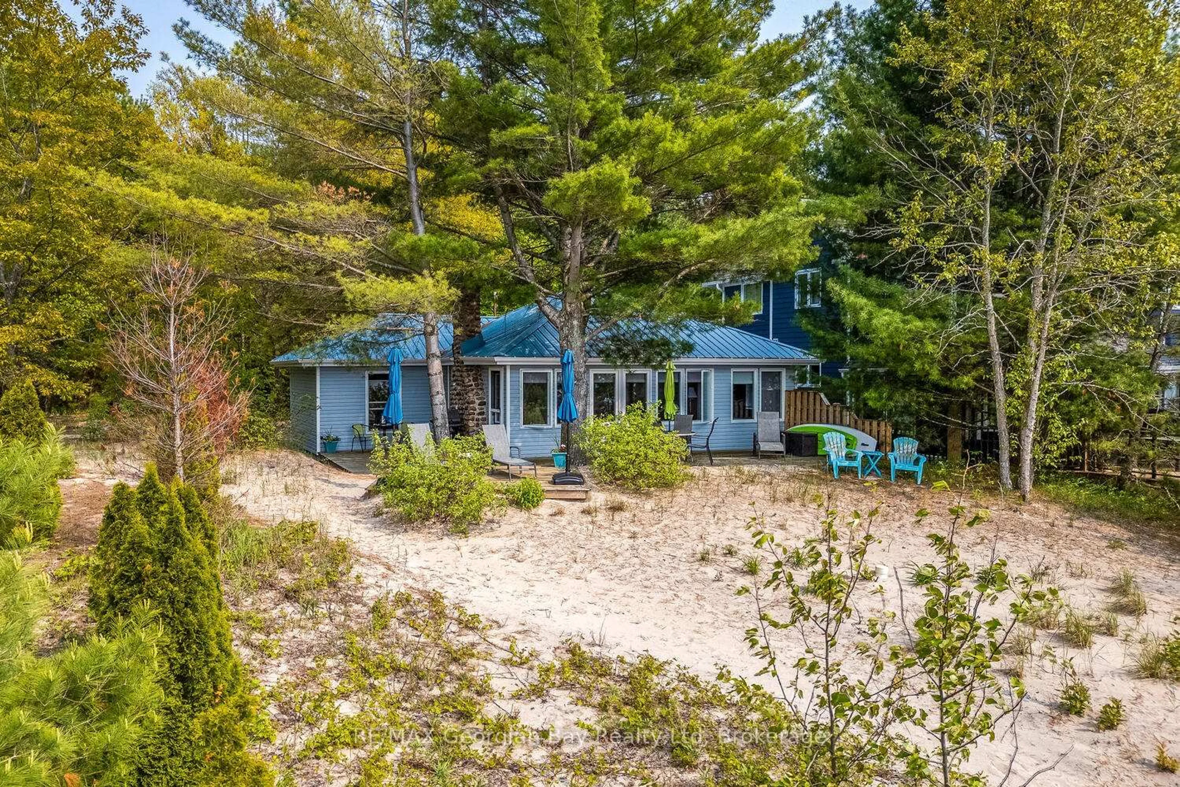 A pic from outside/outdoor area/front of a property/back of a property/a pic from drone, water/lake/river/ocean view for 760 Tiny Beaches Rd, Tiny Ontario L0L 2T0