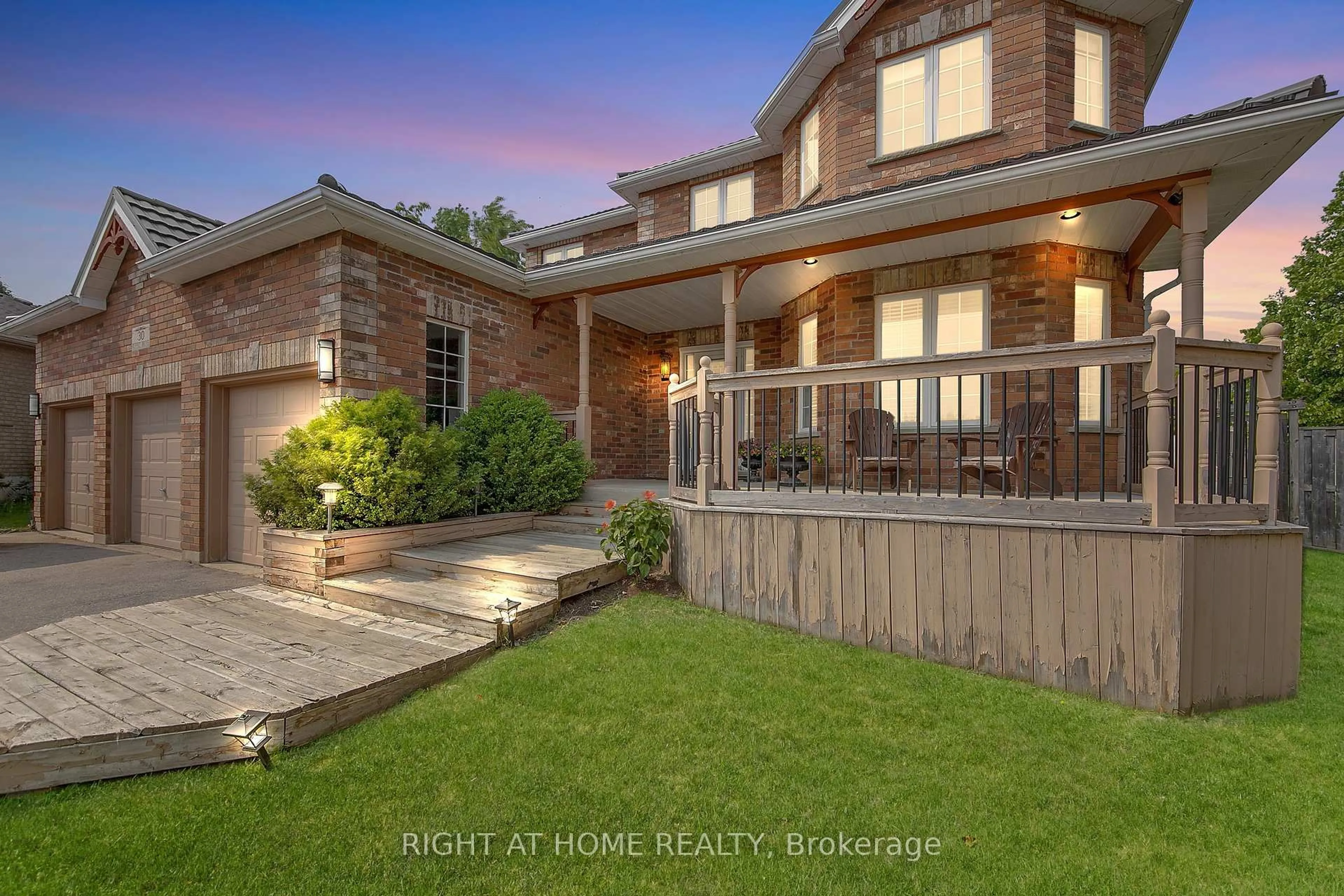 Home with brick exterior material, street for 30 Ruffet Dr, Barrie Ontario L4N 0P1