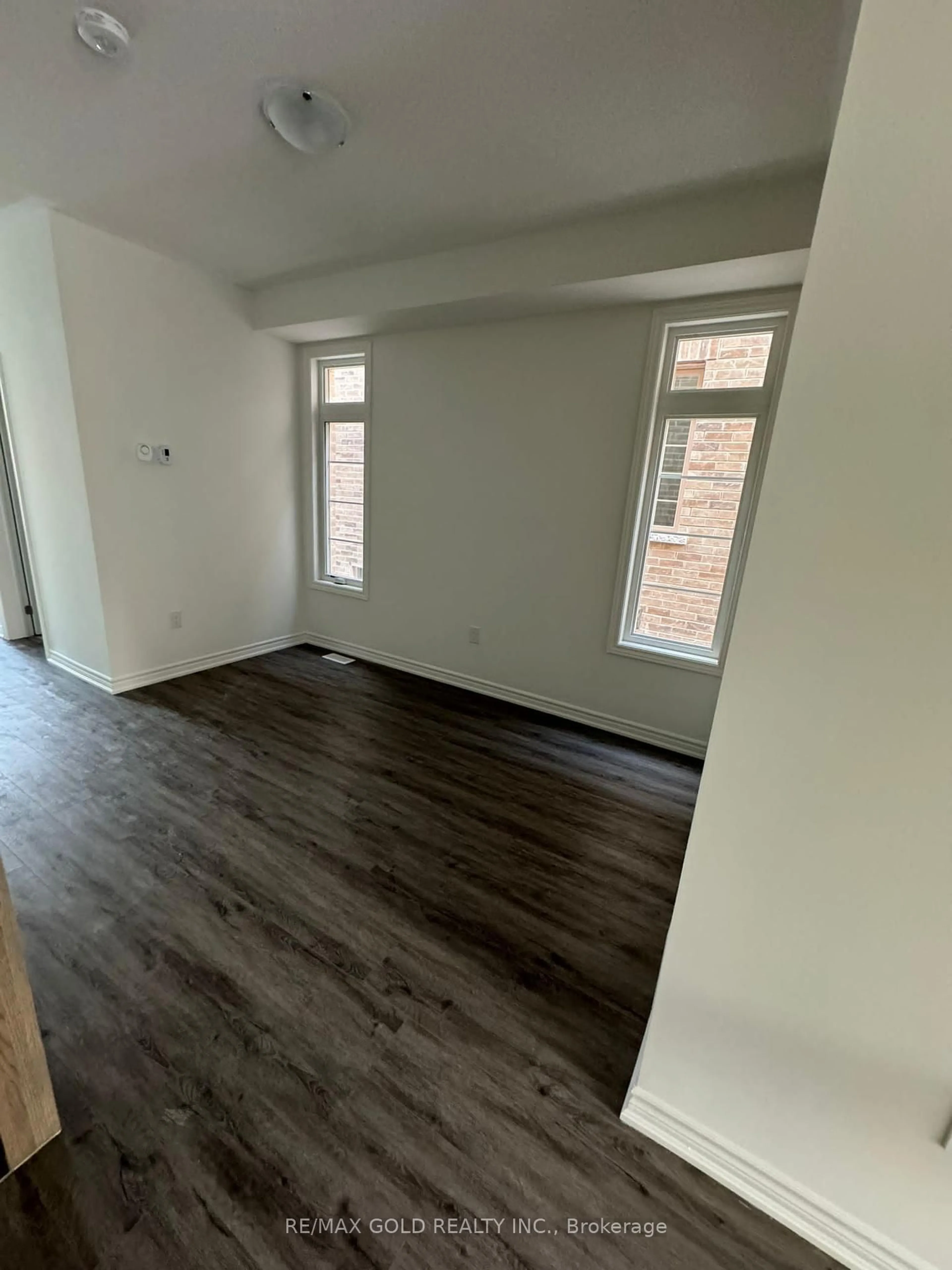 A pic of a room for 18 Sassafras Rd, Springwater Ontario L0L 1Y3