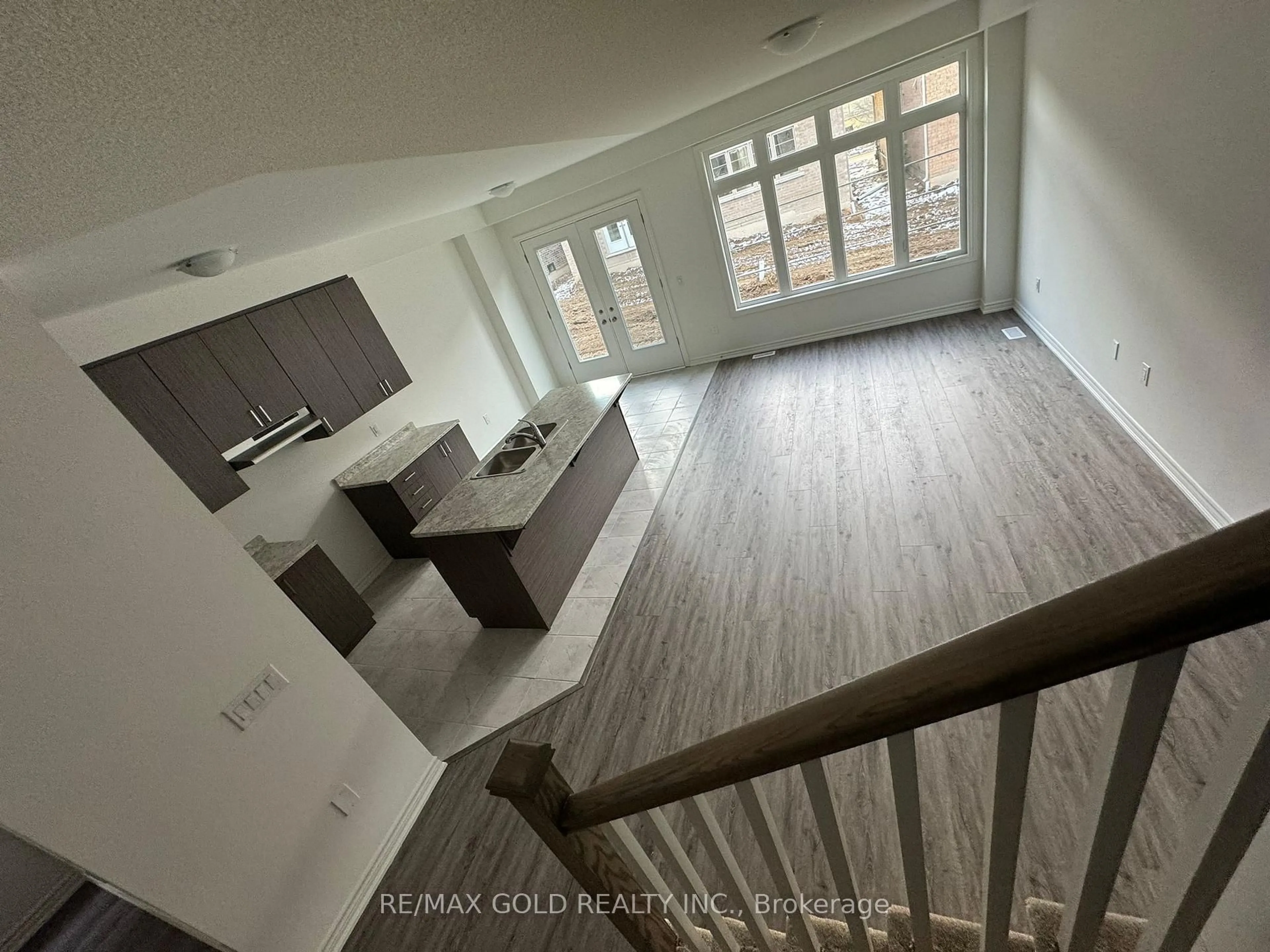 A pic of a room for 18 Sassafras Rd, Springwater Ontario L0L 1Y3