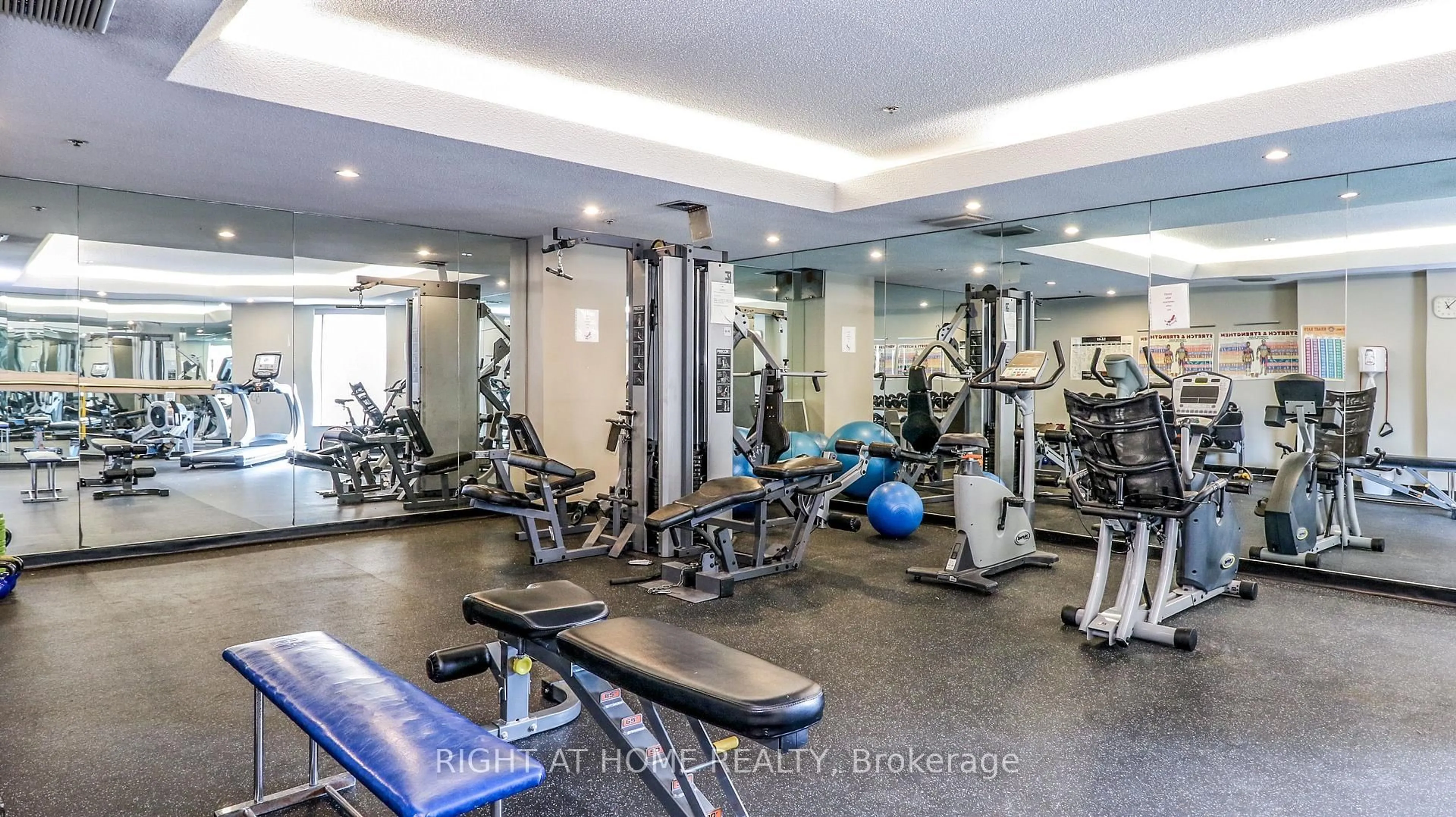 Gym or fitness room for 150 DUNLOP St #605, Barrie Ontario L4M 6H1