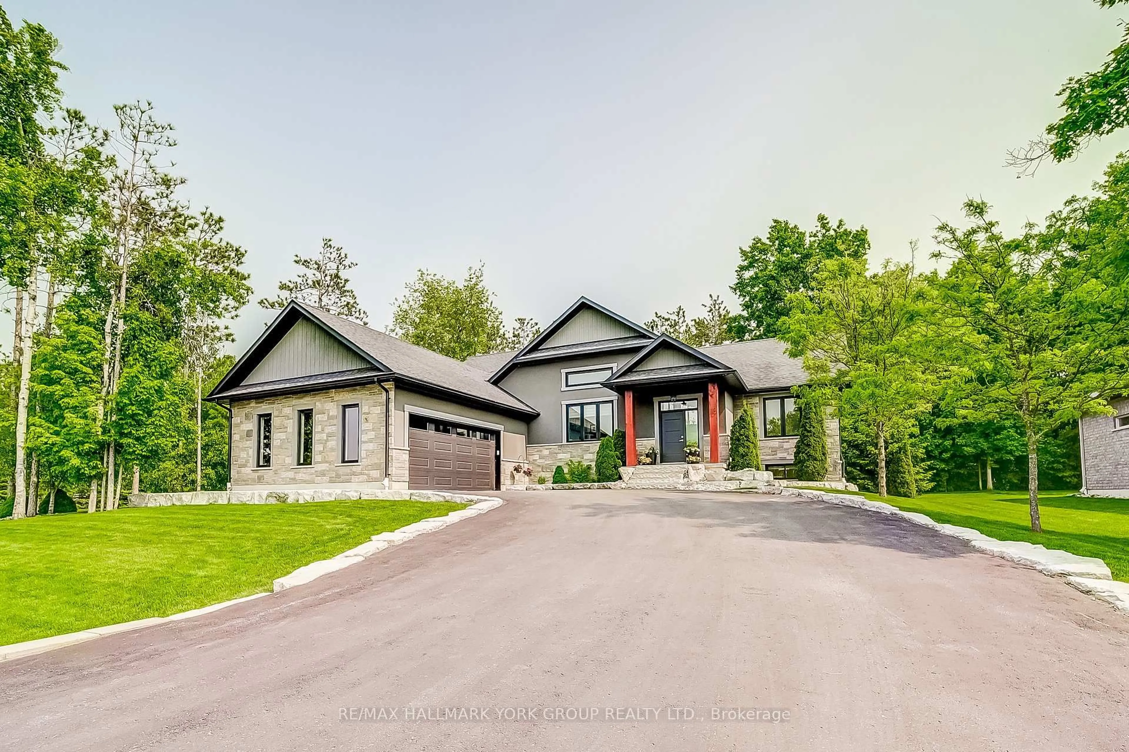 Home with brick exterior material, street for 118 Mennill Dr, Springwater Ontario L0L 1Y3