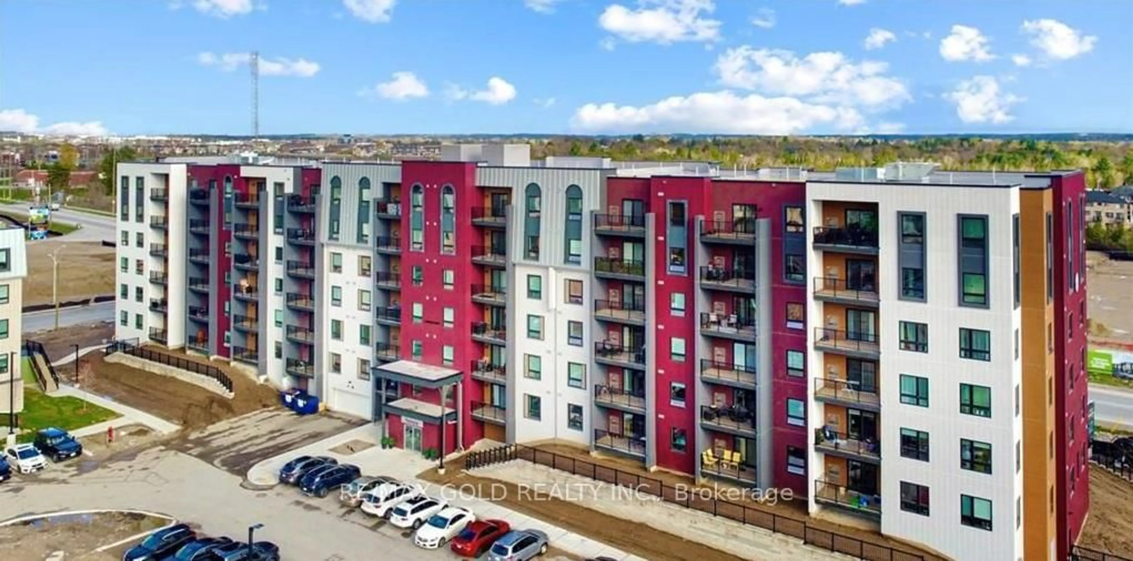 A pic from outside/outdoor area/front of a property/back of a property/a pic from drone, city buildings view from balcony for 4 Spice Way #504, Barrie Ontario L9J 0M2