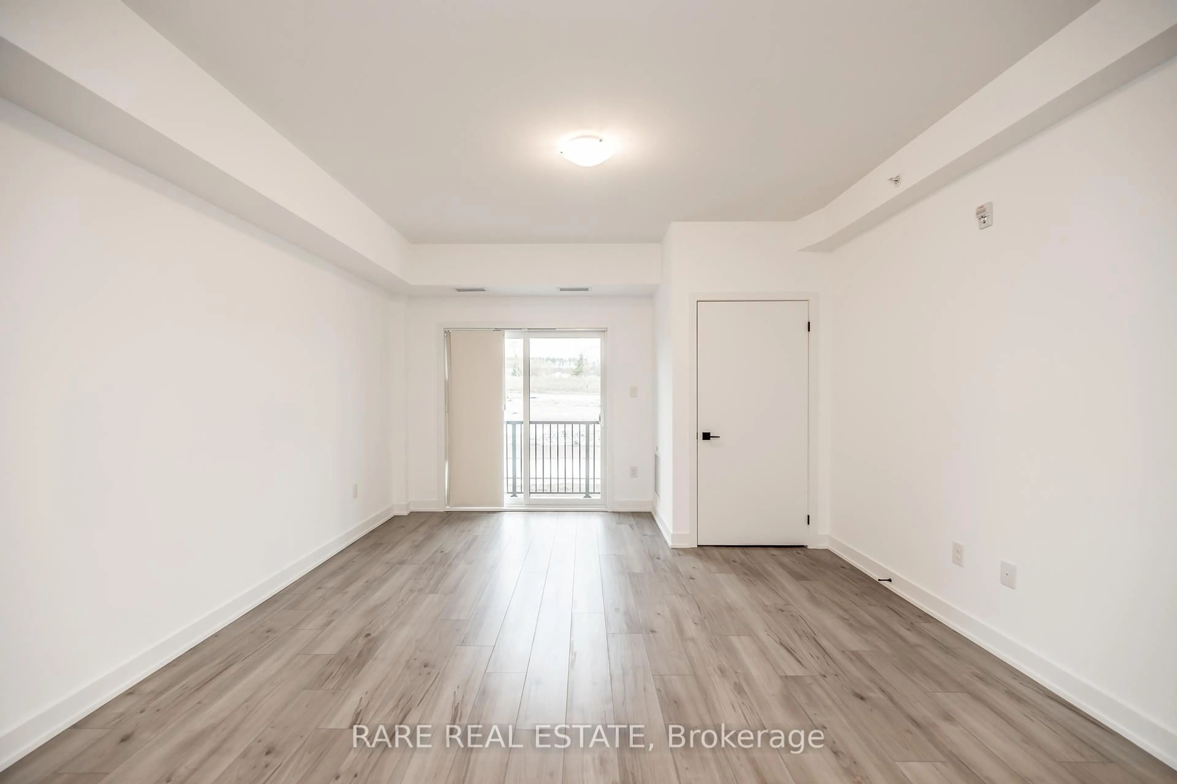 A pic of a room for 6 Spice Way #106, Barrie Ontario L9J 0J9