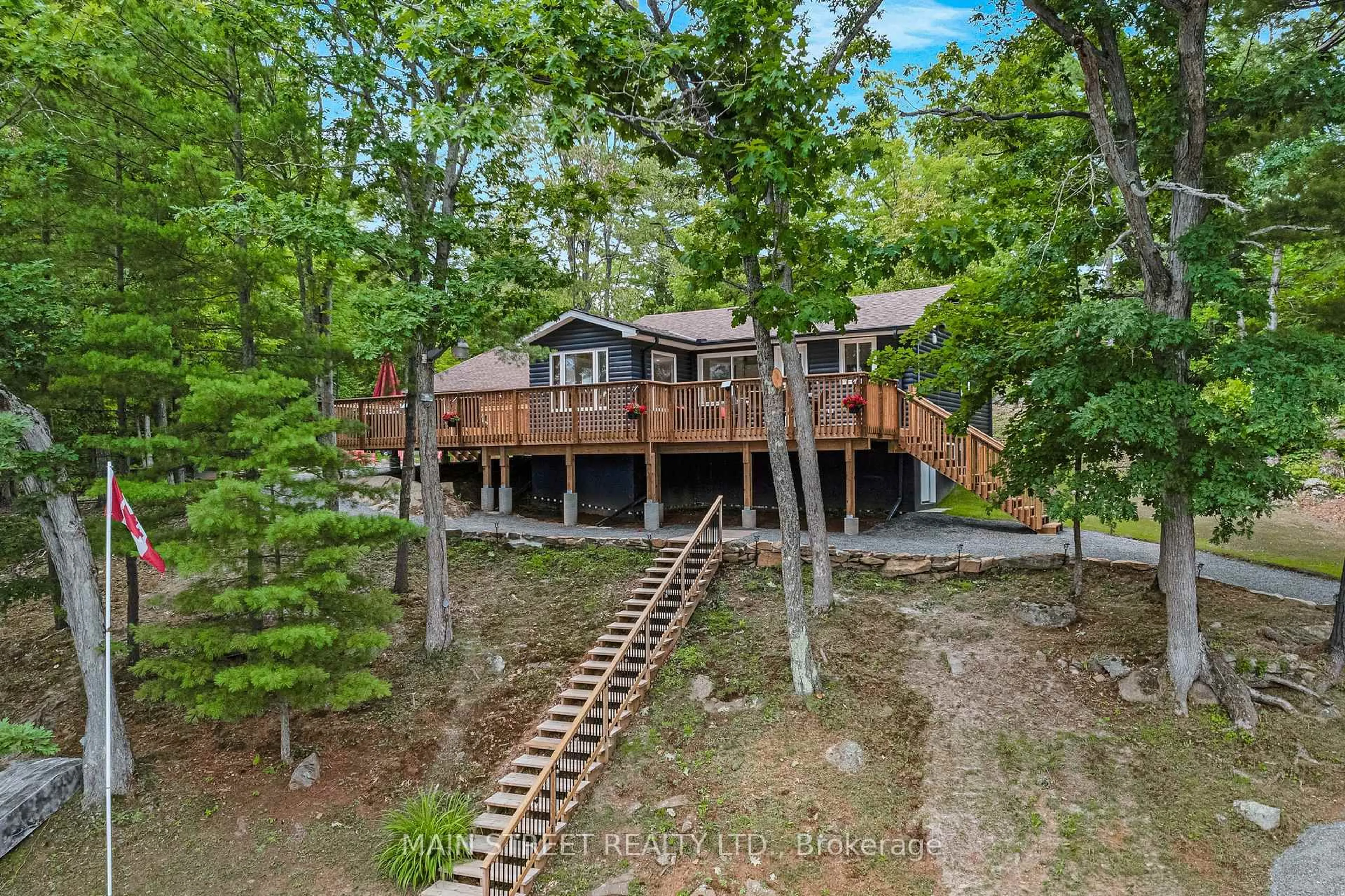 A pic from outside/outdoor area/front of a property/back of a property/a pic from drone, water/lake/river/ocean view for 3127 Grange Ave, Severn Ontario P0E 1N0