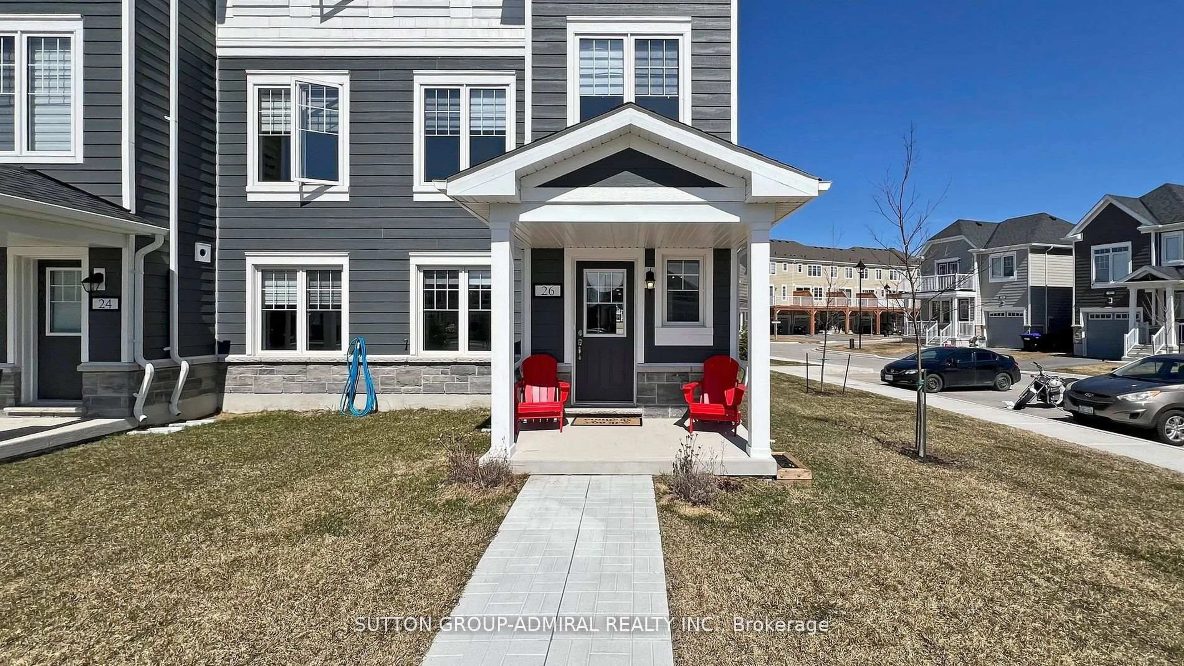 Home with vinyl exterior material, street for 26 Abby Dr, Wasaga Beach Ontario L9Z 0K2