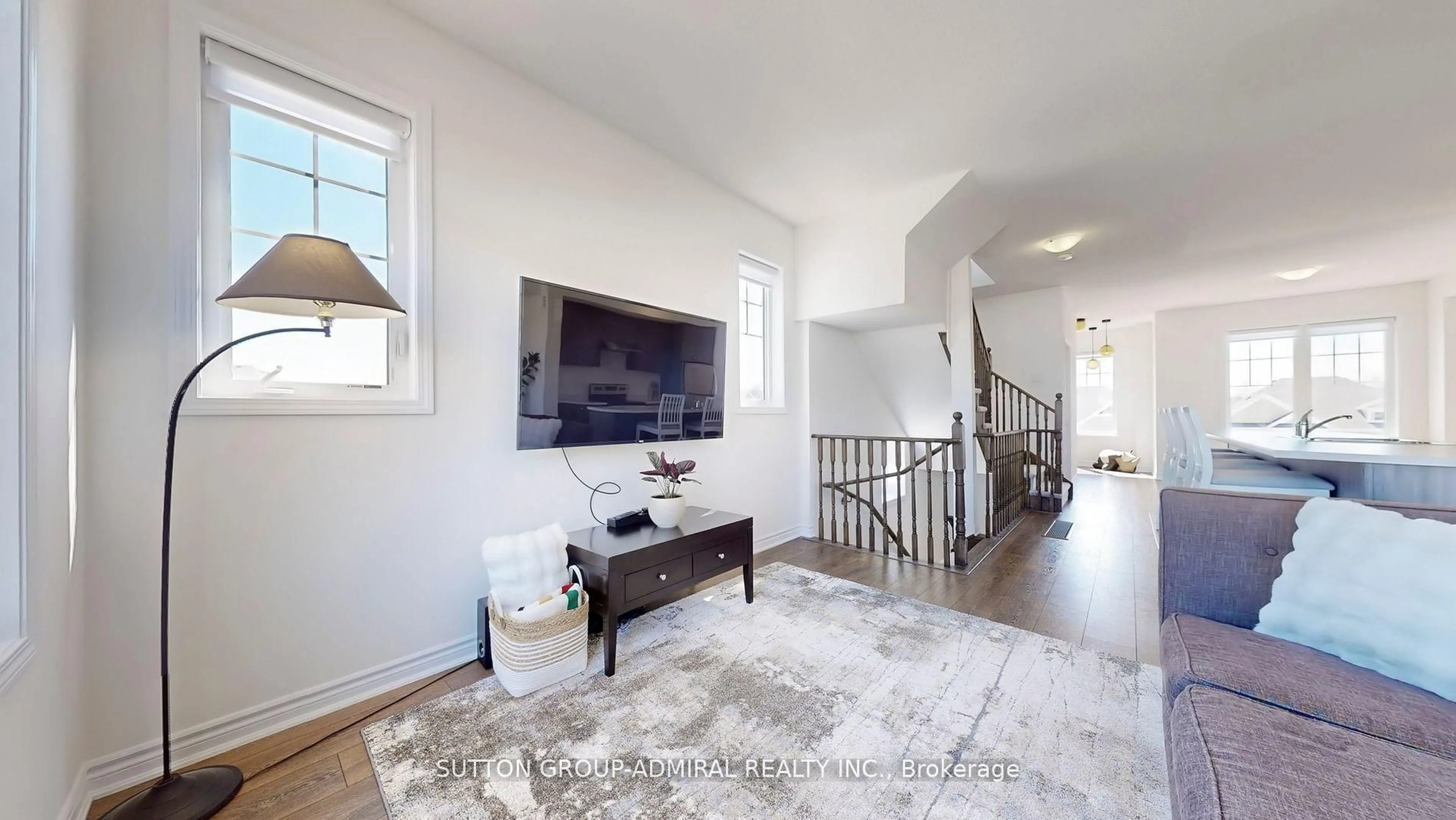 Indoor entryway for 26 Abby Dr, Wasaga Beach Ontario L9Z 0K2