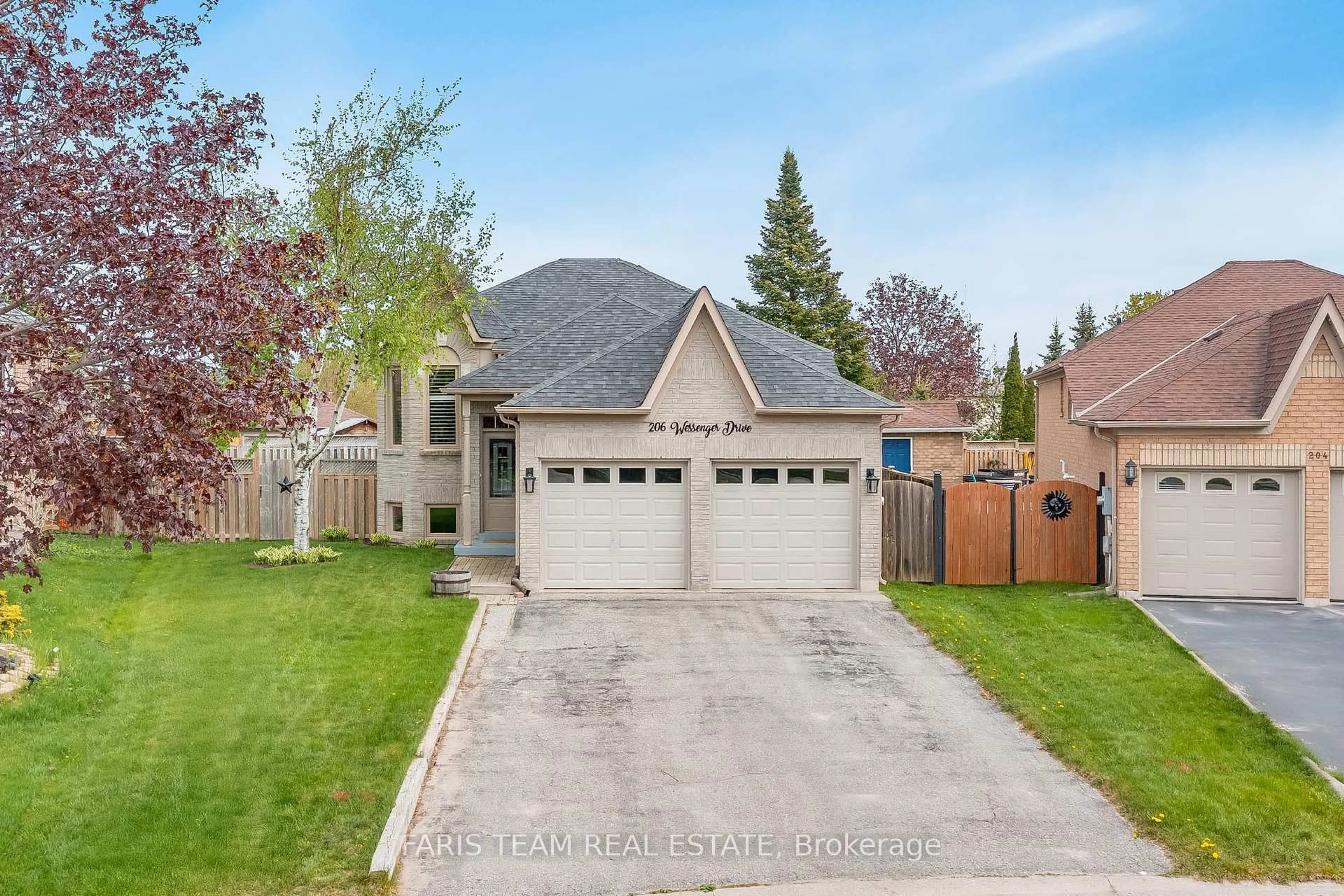 Unknown for 206 Wessenger Dr, Barrie Ontario L4N 8N9