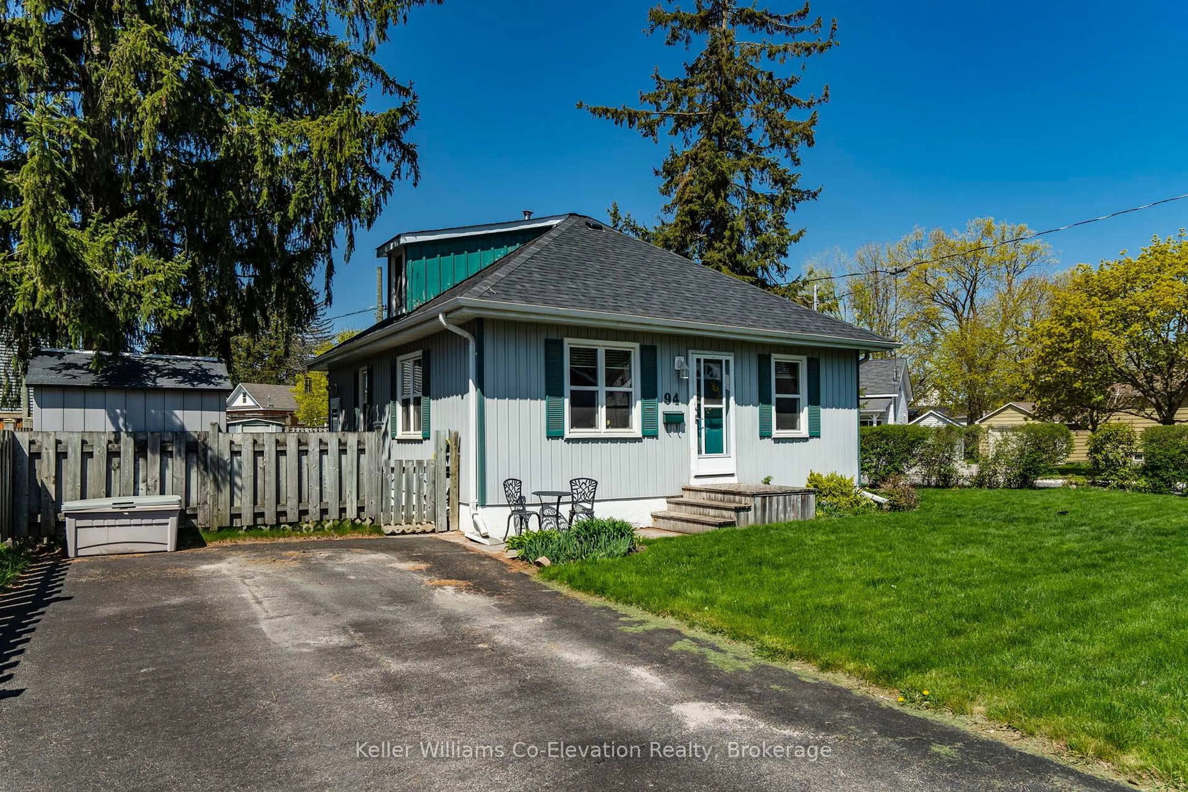 Unknown for 94 Innisfil St, Barrie Ontario L4N 3E4