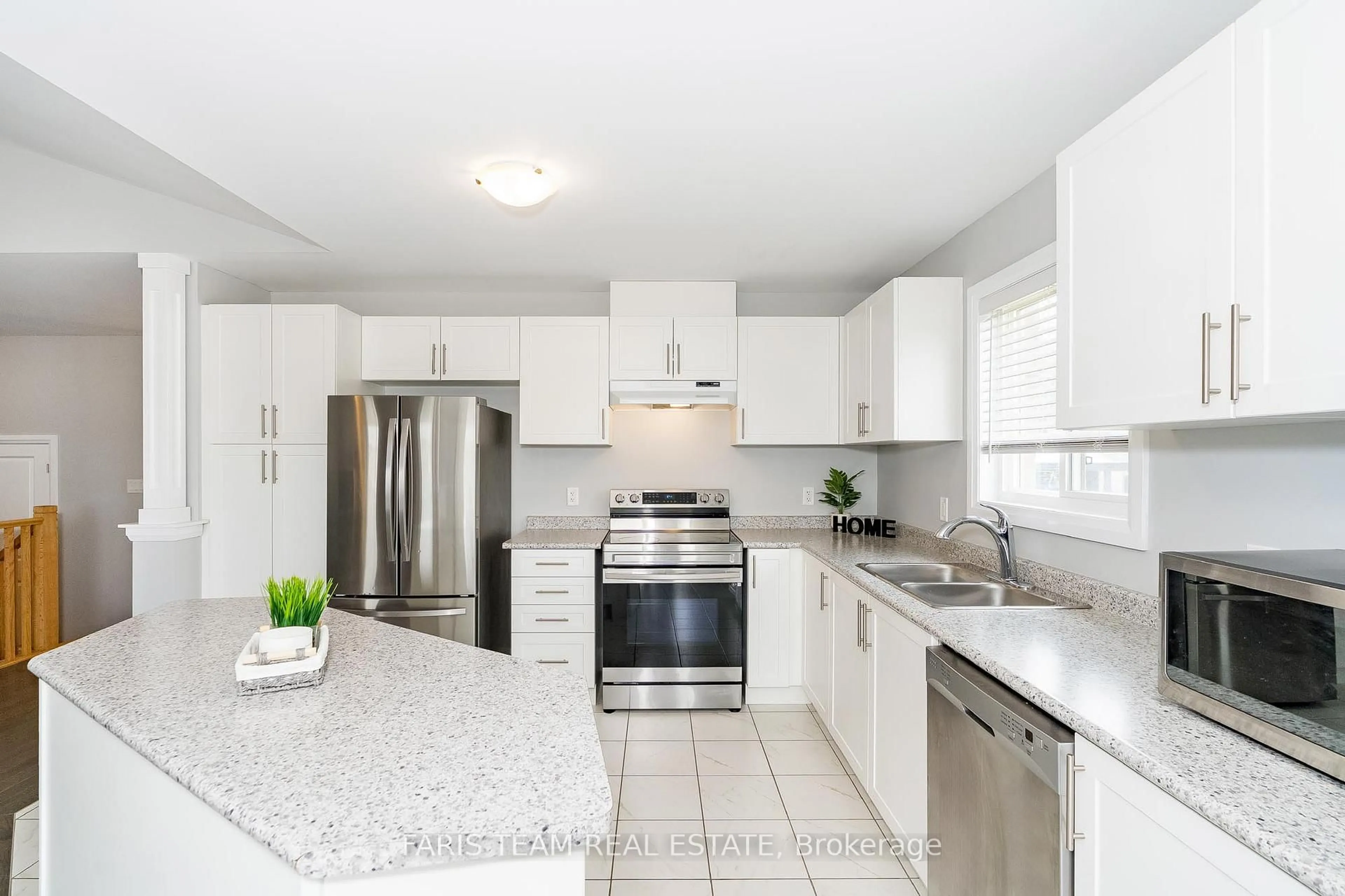 Contemporary kitchen, ceramic/tile floor for 14 Beausoleil Dr, Penetanguishene Ontario L9M 0V8