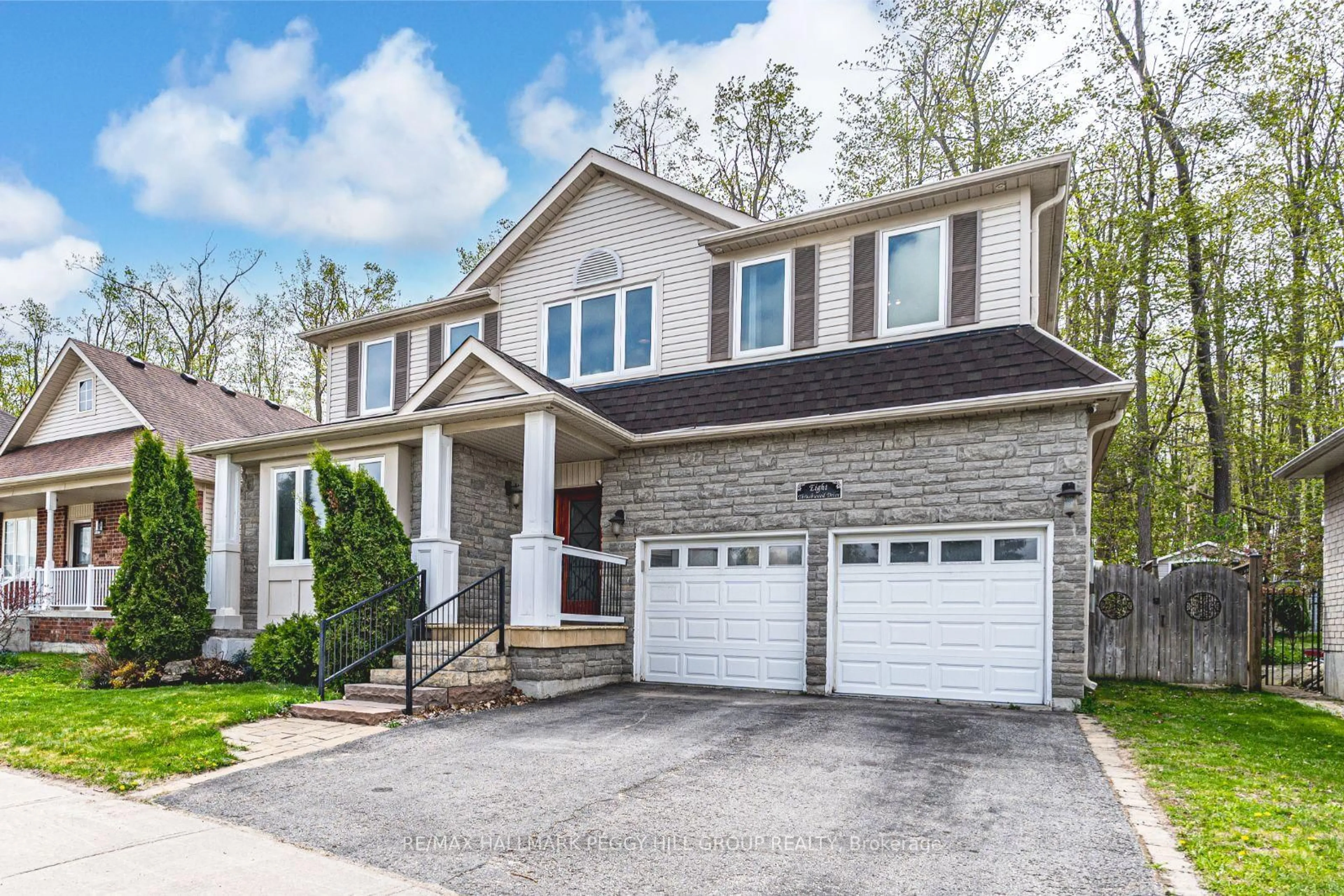 Home with brick exterior material, street for 8 Thrushwood Dr, Barrie Ontario L4N 0Z1