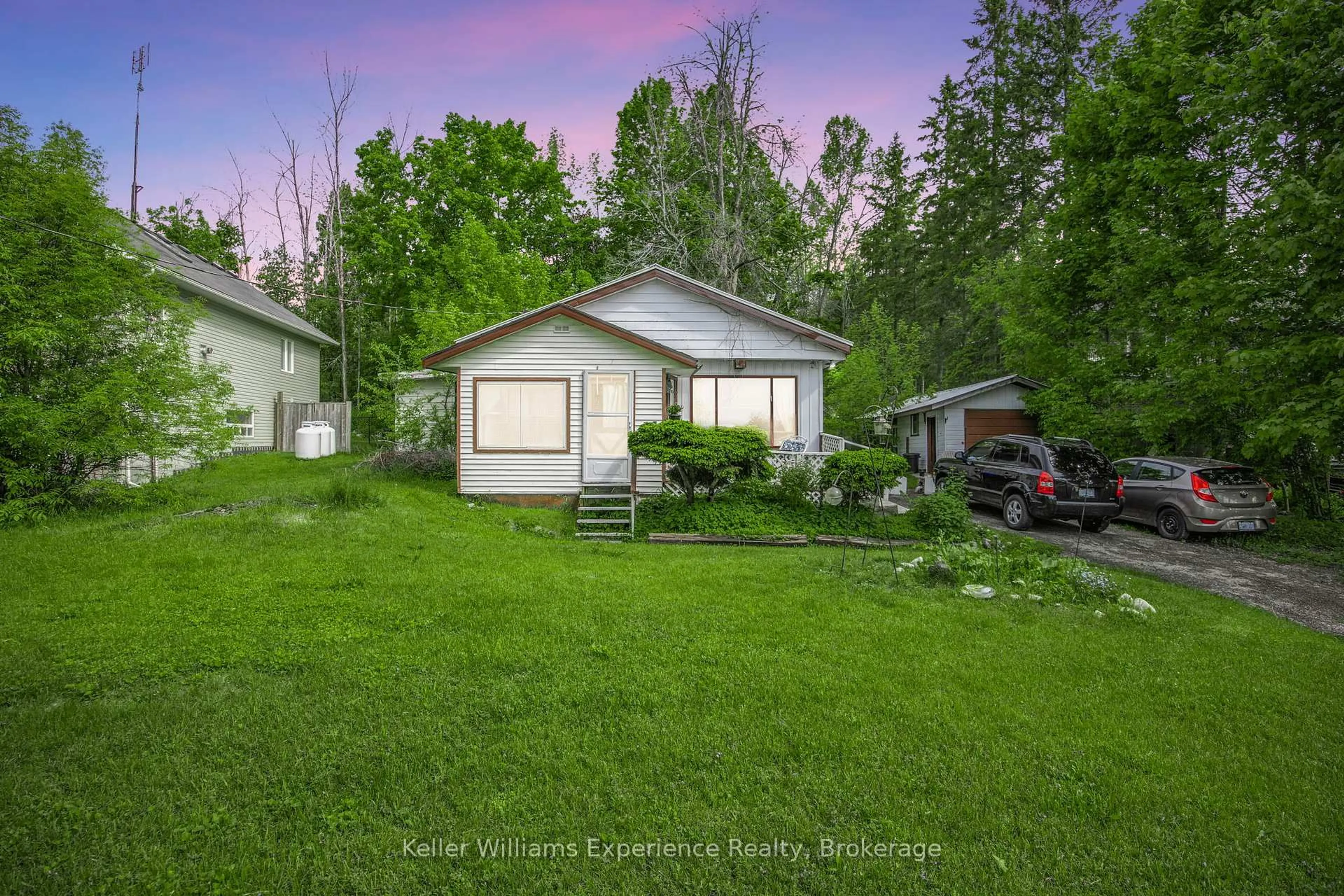 A pic from outside/outdoor area/front of a property/back of a property/a pic from drone, street for 4308 Orkney Beach Rd, Ramara Ontario L3V 6H7