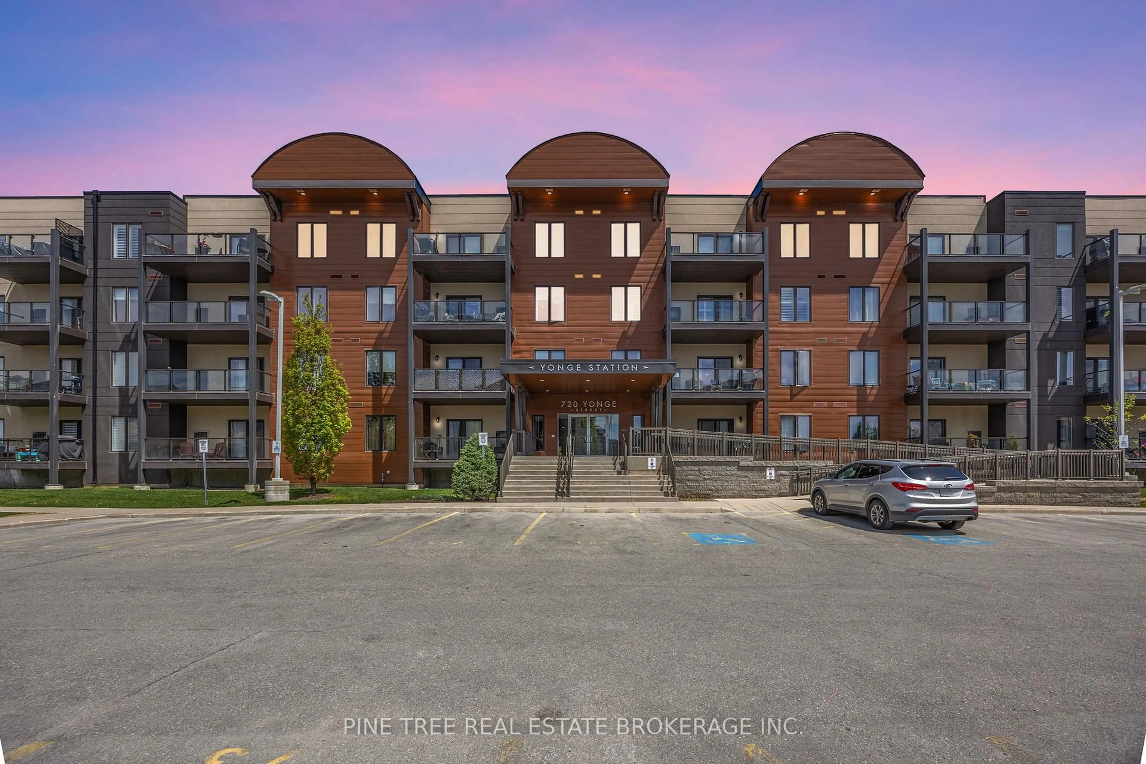 Unknown for 720 Yonge St #205, Barrie Ontario L0K 1S0