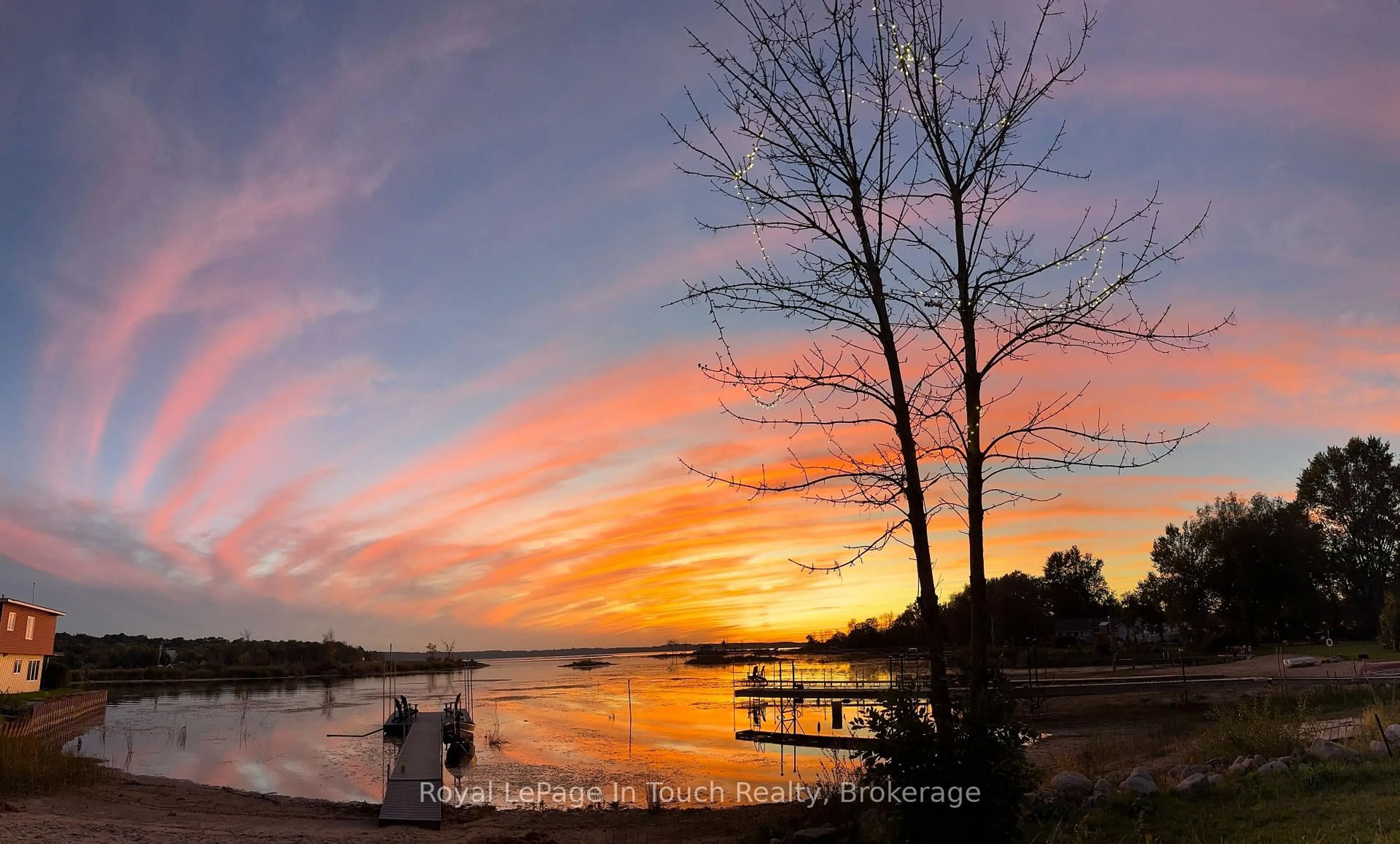 Blurry image for 164 Duck Bay Rd, Tay Ontario L0K 2C0
