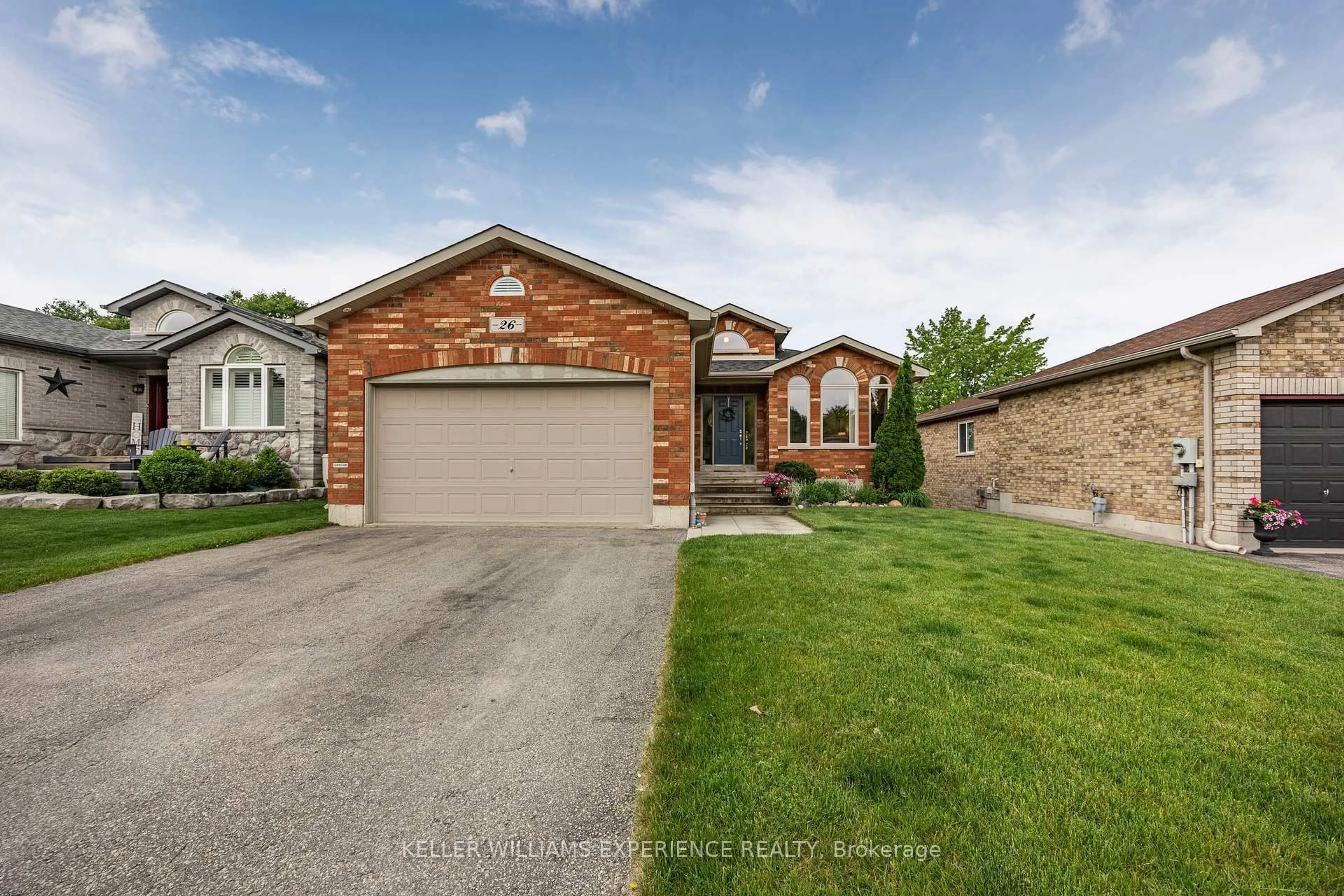 Home with brick exterior material, street for 26 Wildflower Crt, Barrie Ontario L4N 4G3
