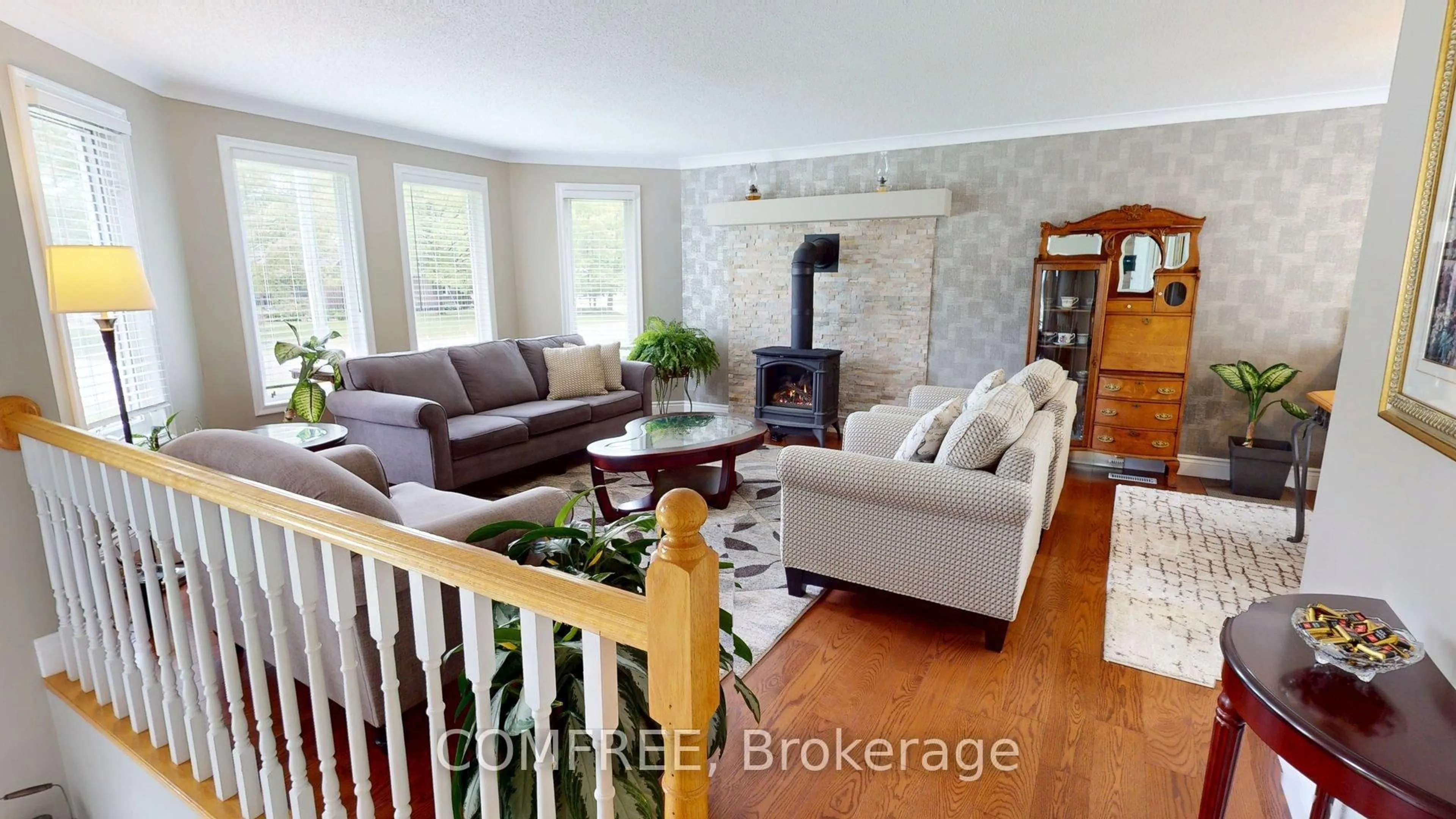 Living room with furniture, unknown for 63 Bailey Cres, Tiny Ontario L0L 2T0