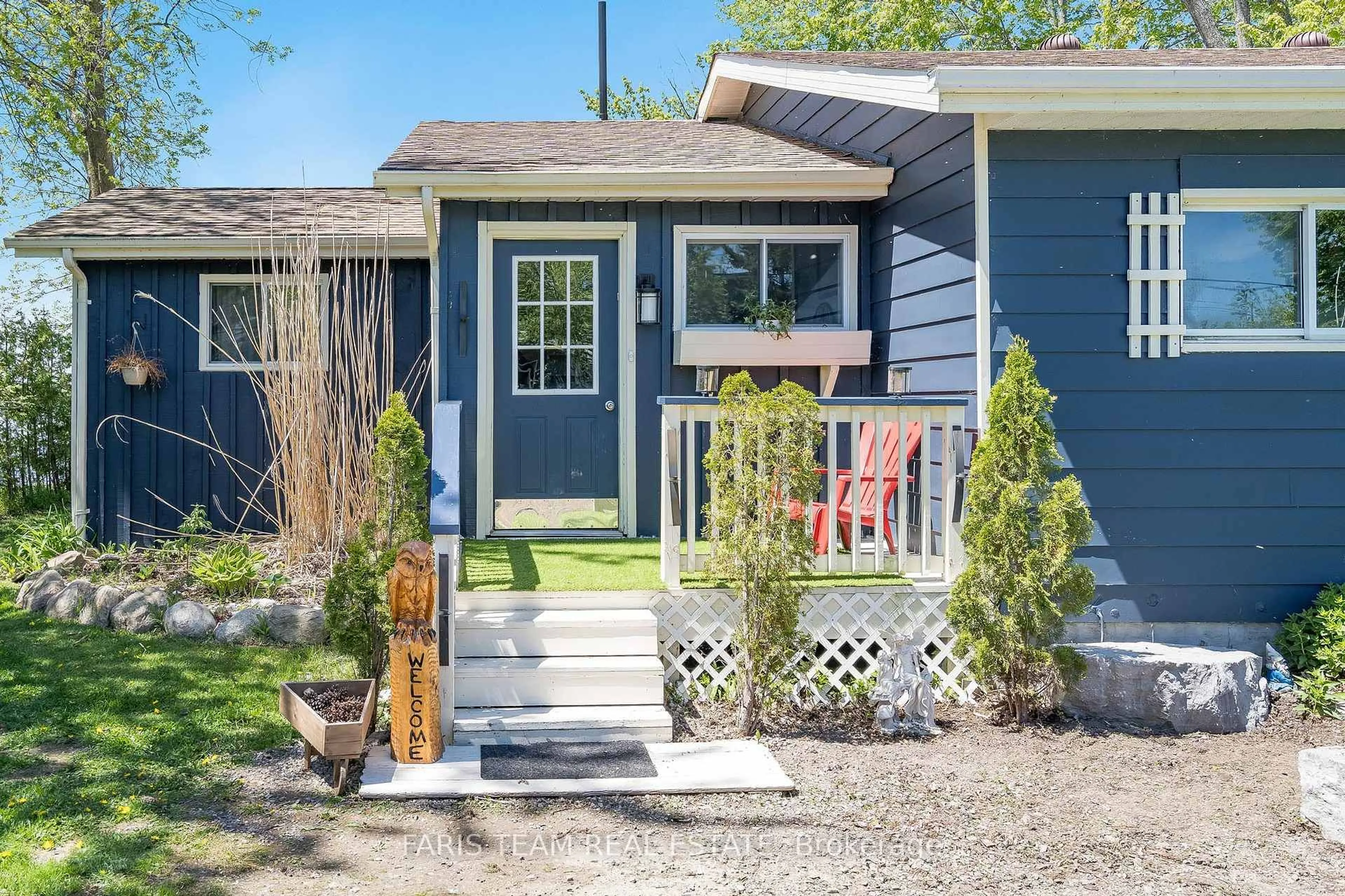 Home with vinyl exterior material, street for 6238 Bluebird St, Ramara Ontario L3V 0K6