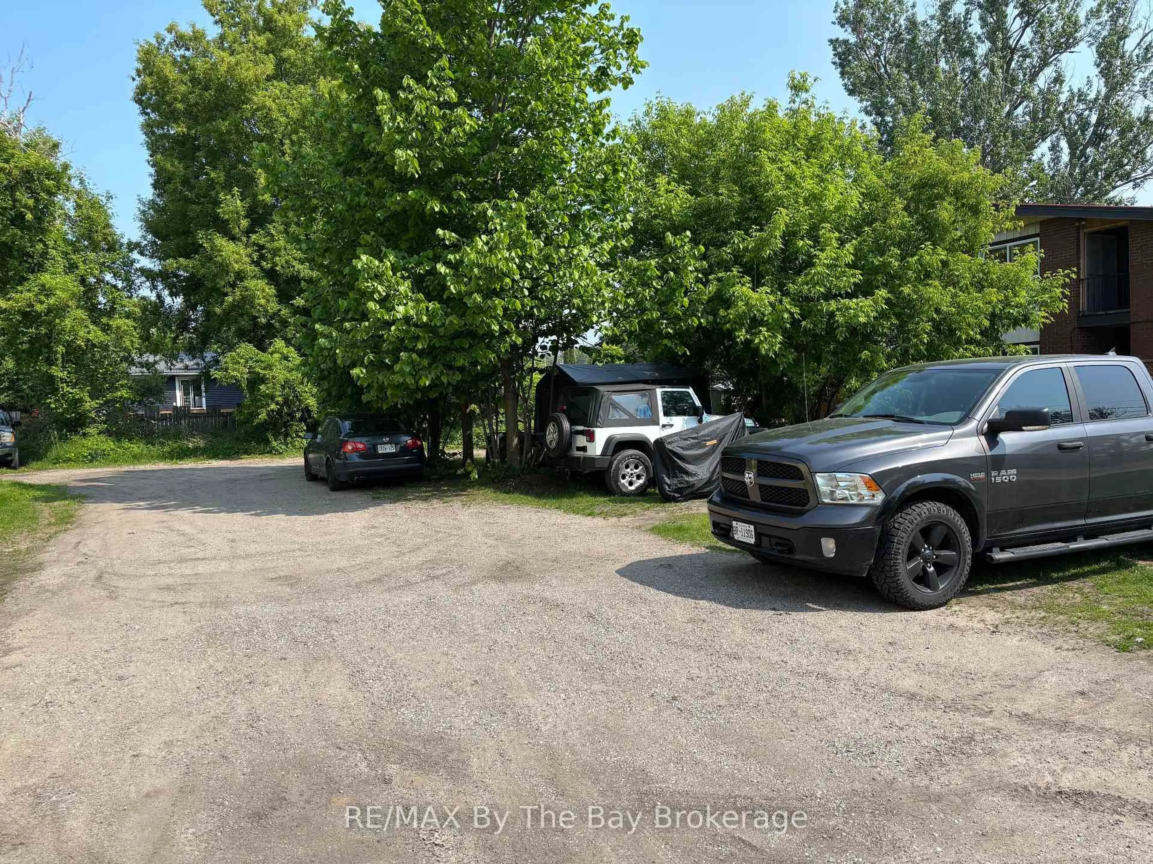 A pic from outside/outdoor area/front of a property/back of a property/a pic from drone, street for 326 Talbot St, Tay Ontario L0K 1R0
