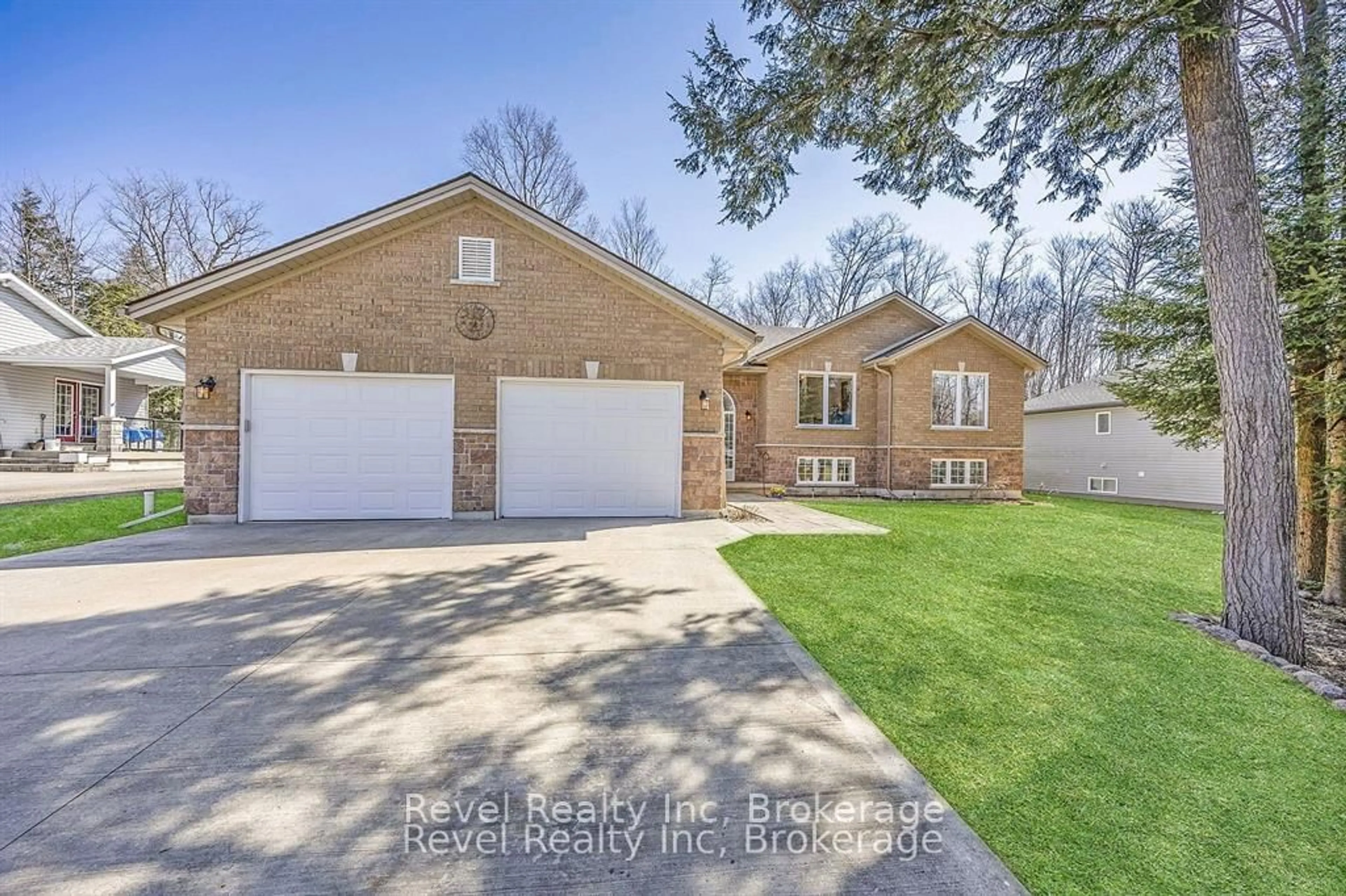 Home with brick exterior material, water/lake/river/ocean view for 89 TROUT Lane, Tiny Ontario L9M 0J1