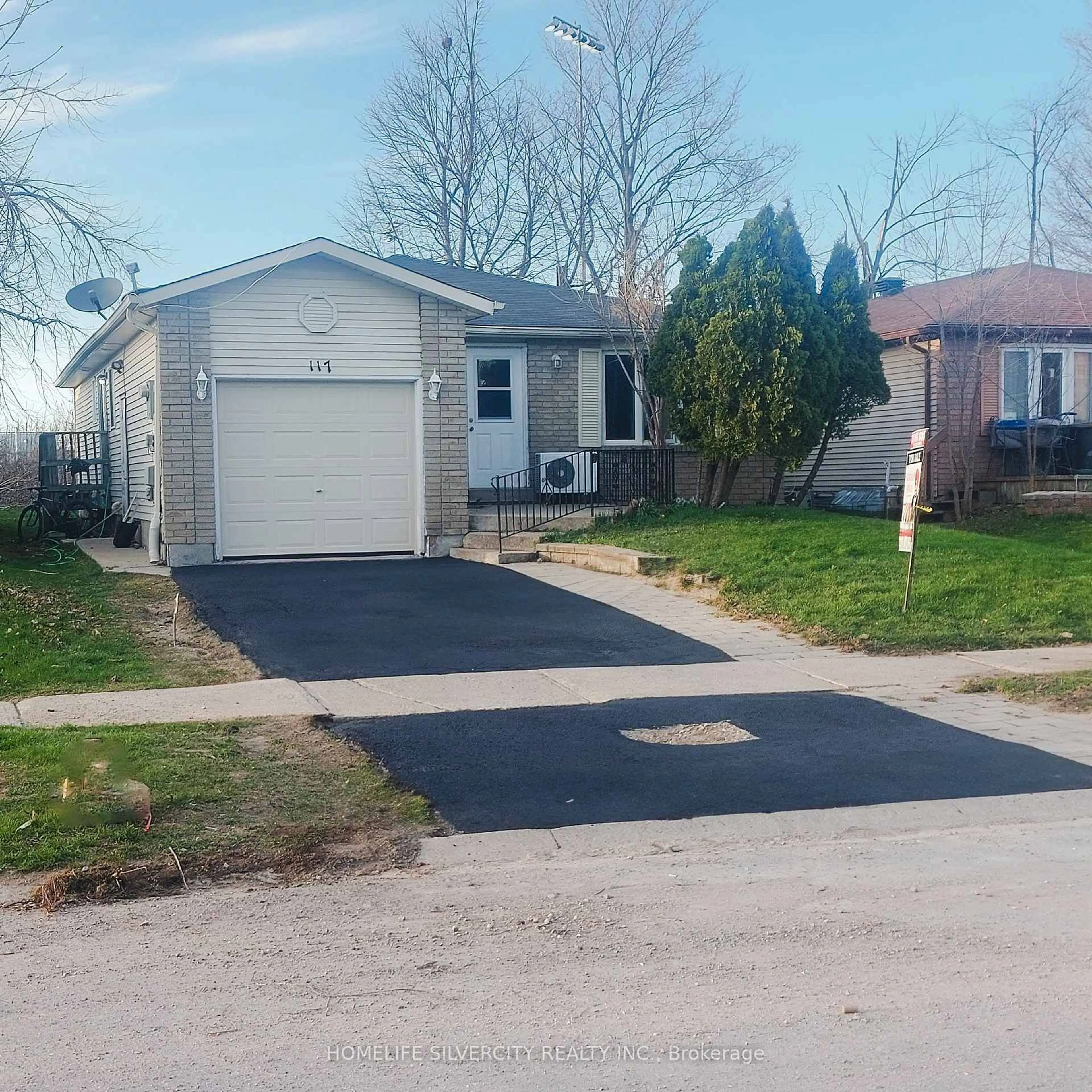 Unknown for 117 Hickling Tr, Barrie Ontario L4M 5T7
