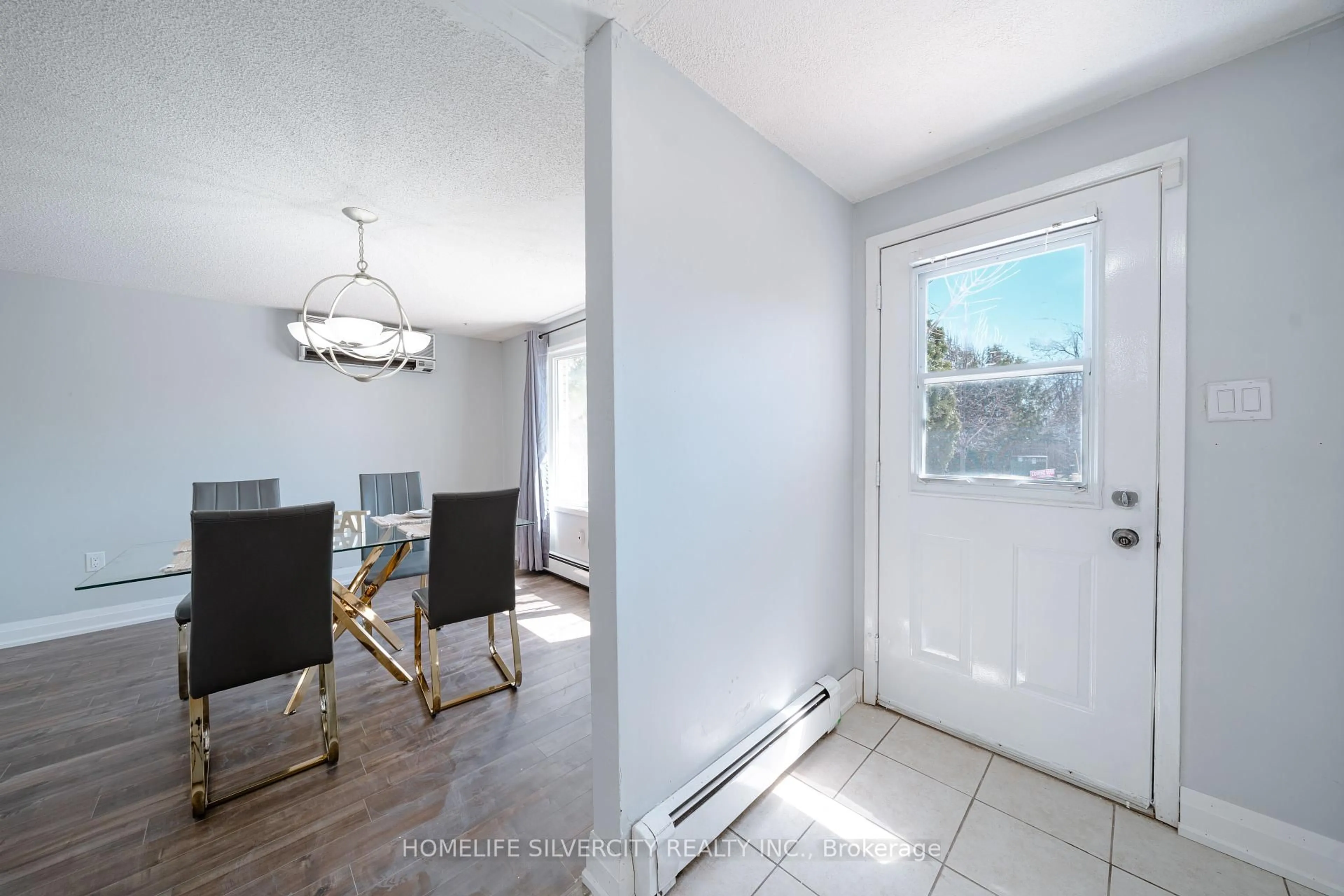 Dining room, unknown for 117 Hickling Tr, Barrie Ontario L4M 5T7