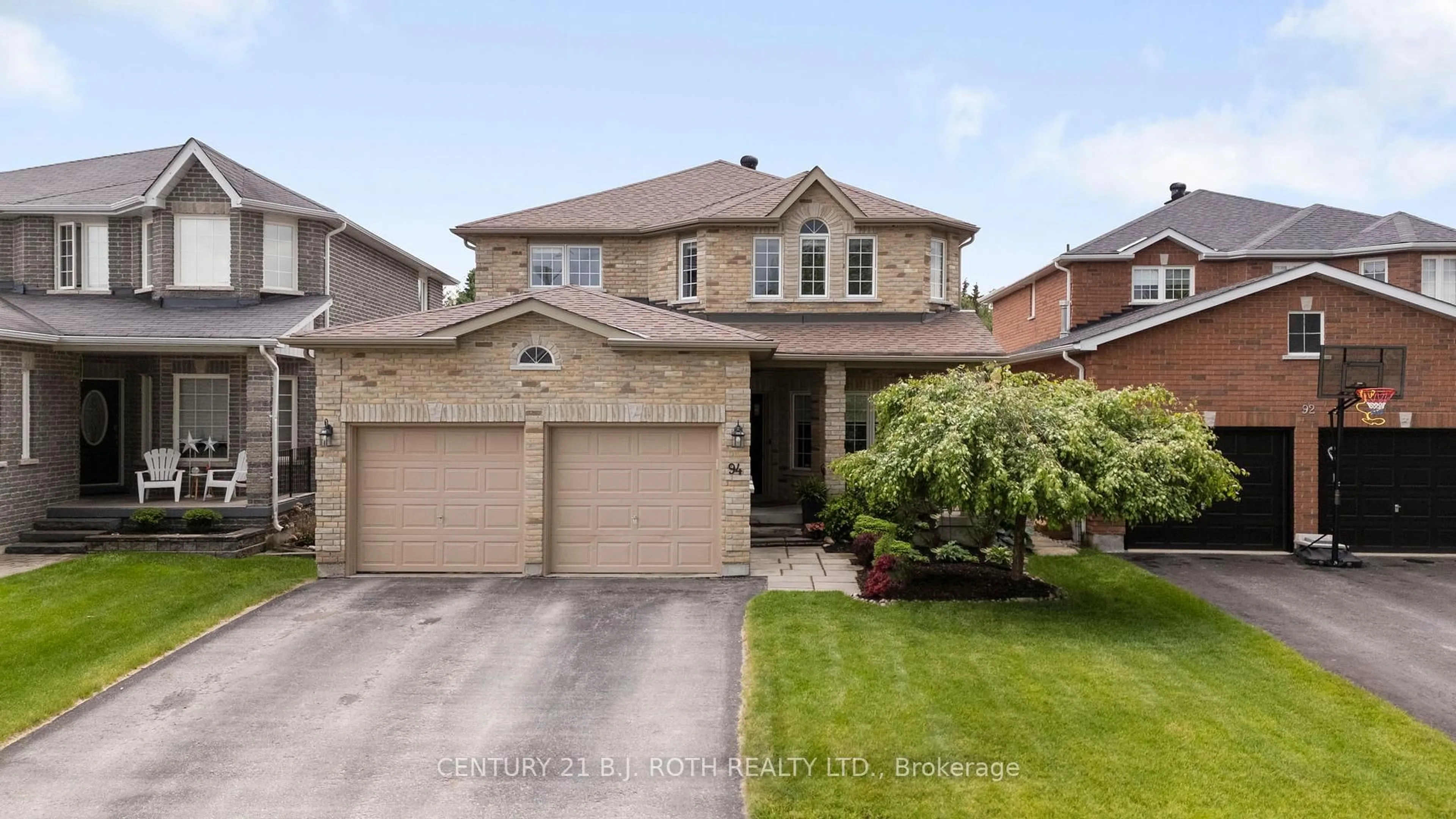 Home with brick exterior material, street for 94 PENVILL Tr, Barrie Ontario L4N 5S3
