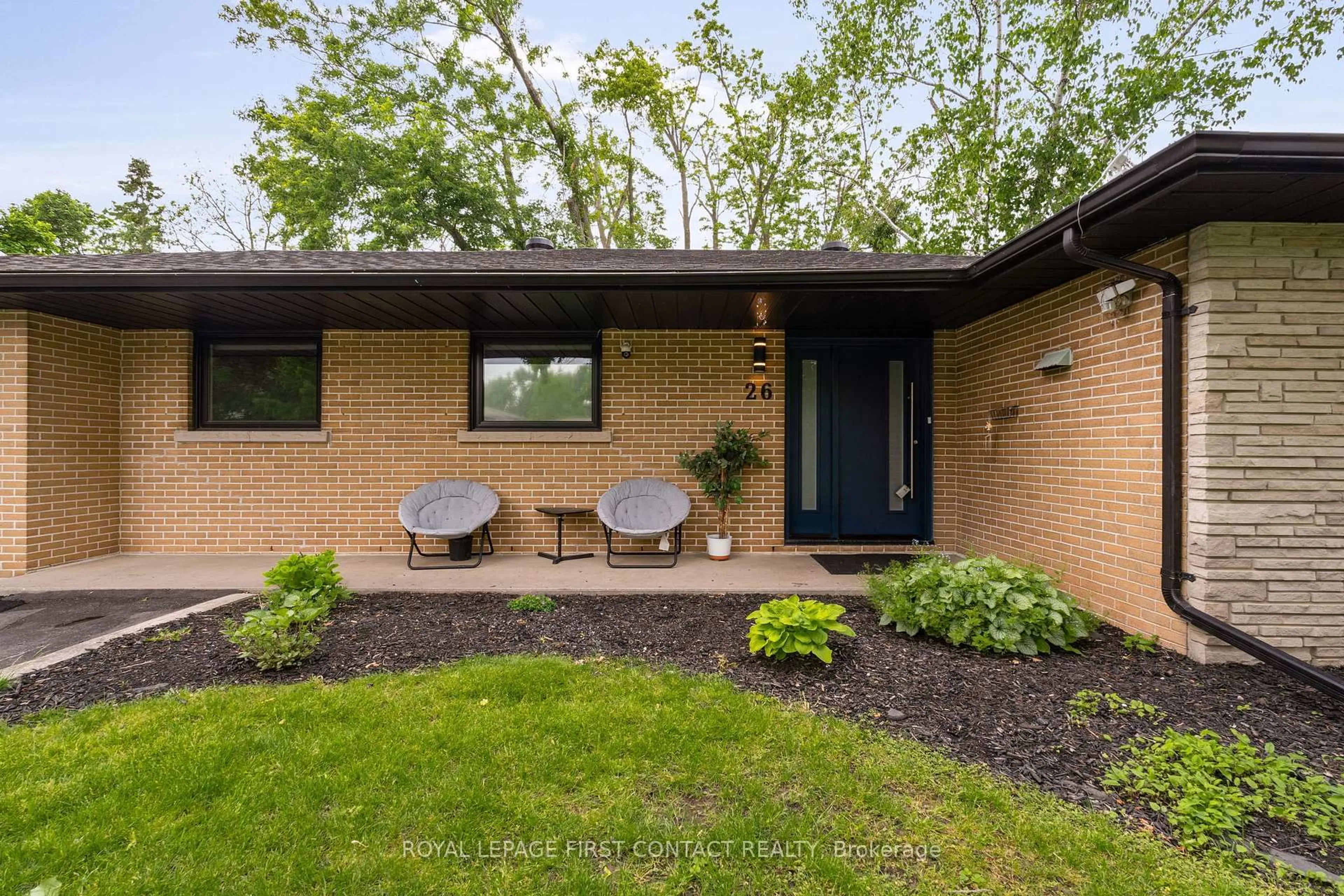 Home with brick exterior material, street for 26 Ottaway Ave, Barrie Ontario L4M 2W7