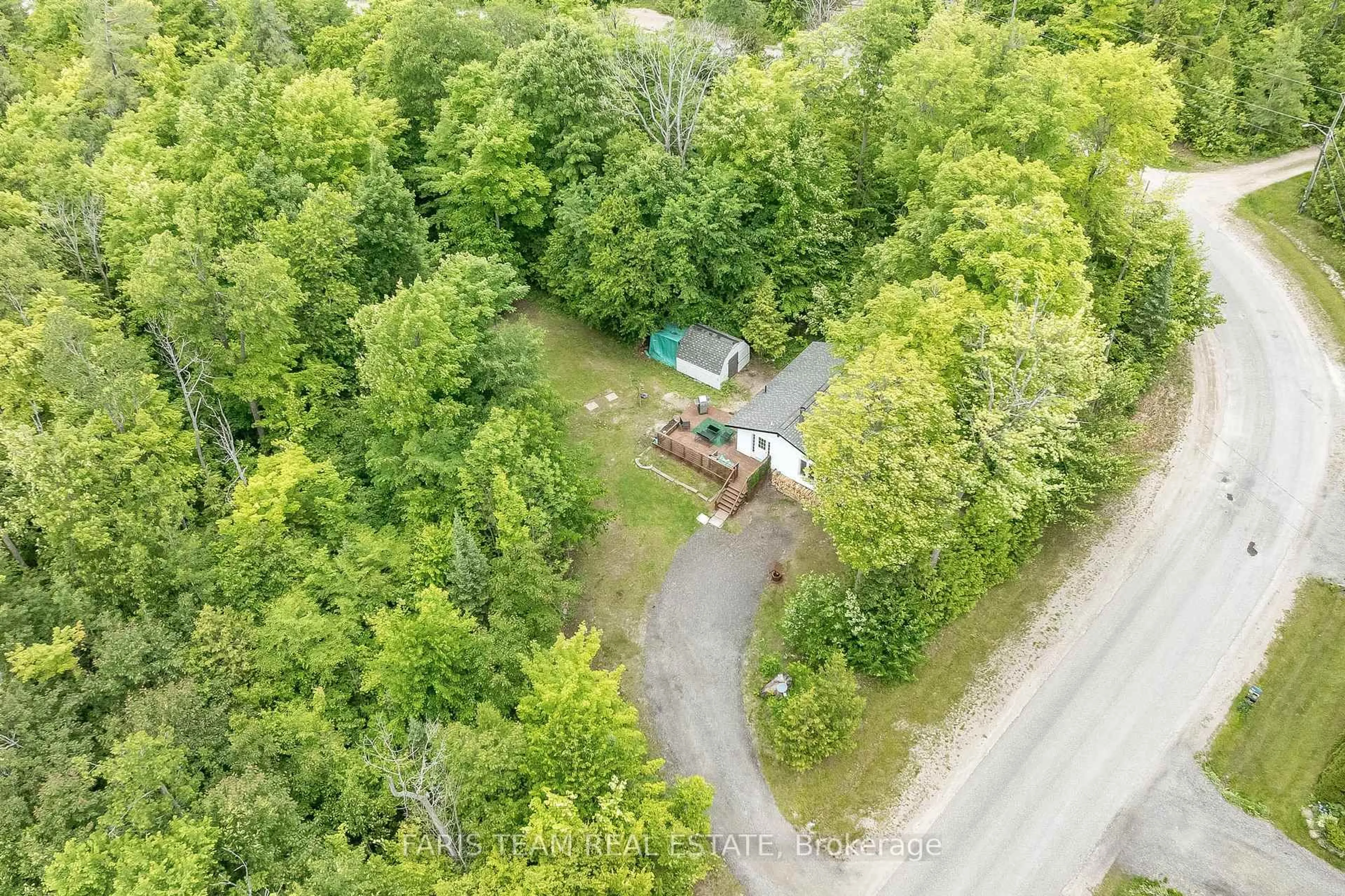 A pic from outside/outdoor area/front of a property/back of a property/a pic from drone, forest/trees view for 56 Meadows Ave, Tay Ontario L0L 2J0