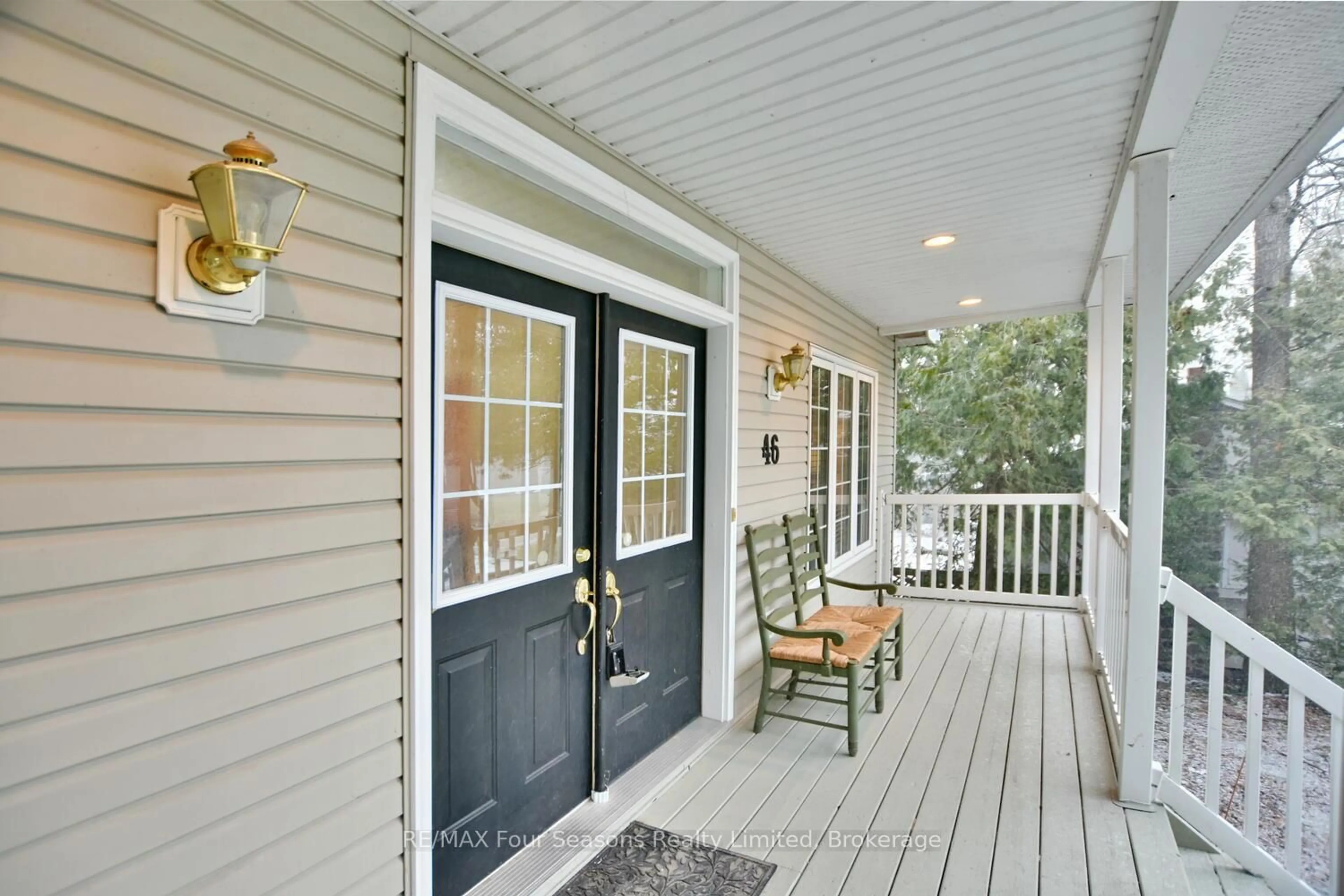 Unknown for 46 William Ave, Wasaga Beach Ontario L9Z 2X3