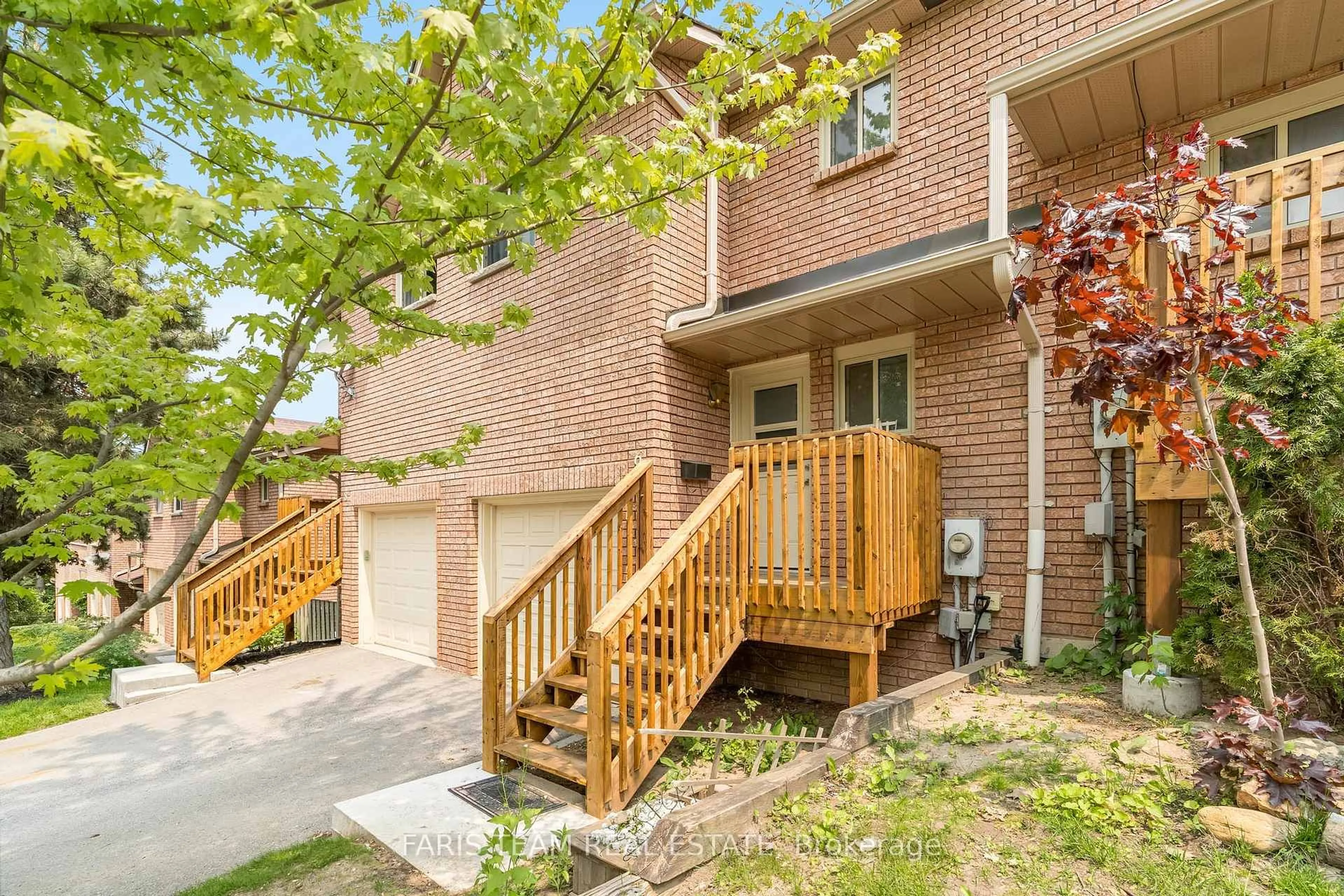Home with brick exterior material, street for 6 Pheasant Tr, Barrie Ontario L4N 6W4