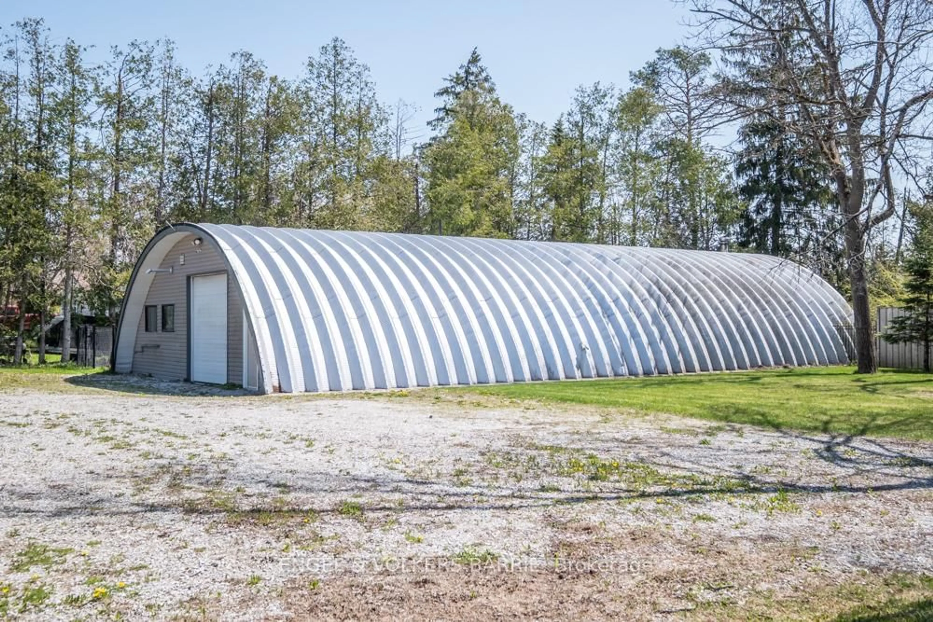 Shed for 112 Lakeshore Rd, Oro-Medonte Ontario L0L 2E0