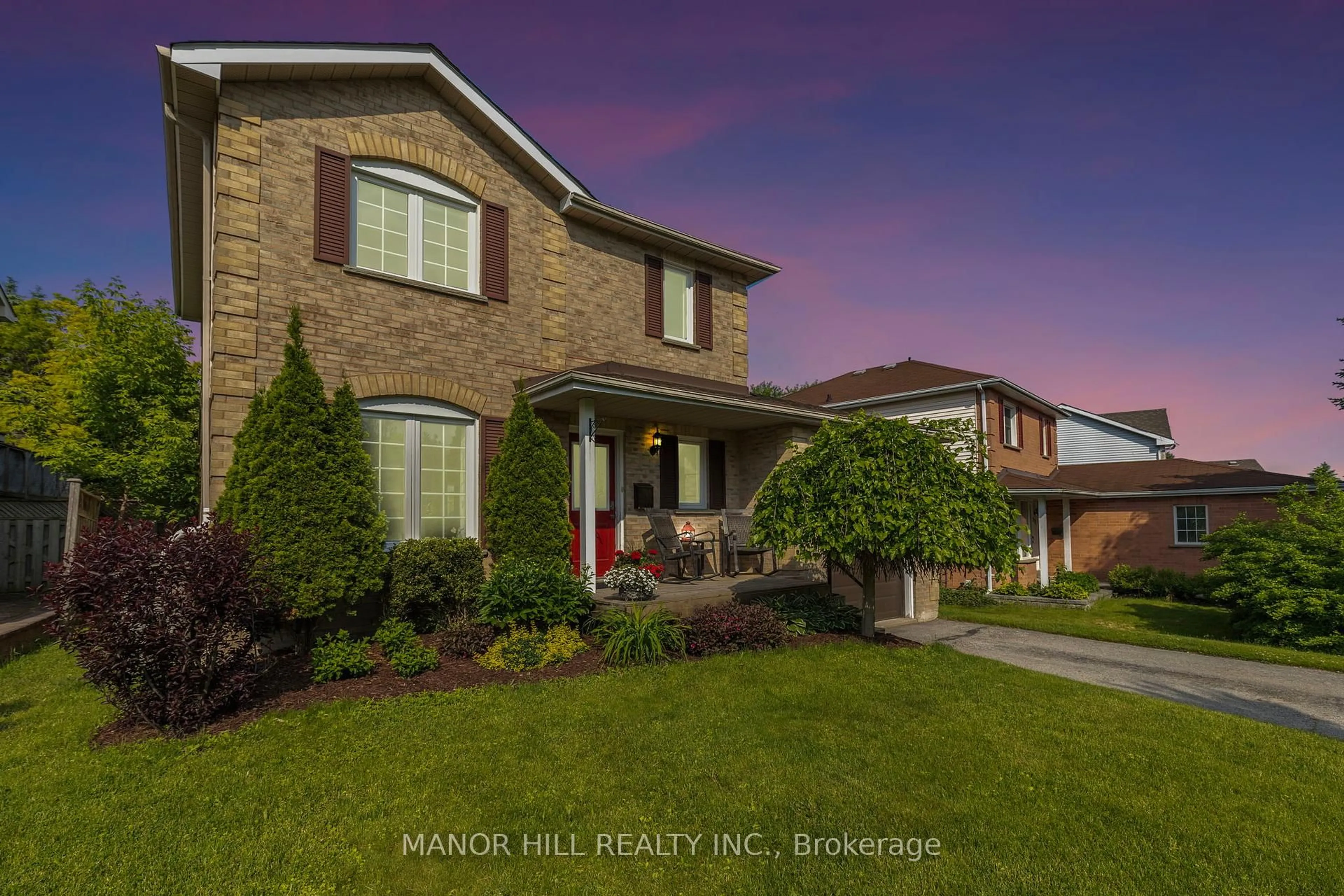 Home with brick exterior material, mountain view for 270 Dodson Rd, Barrie Ontario L4N 7R5