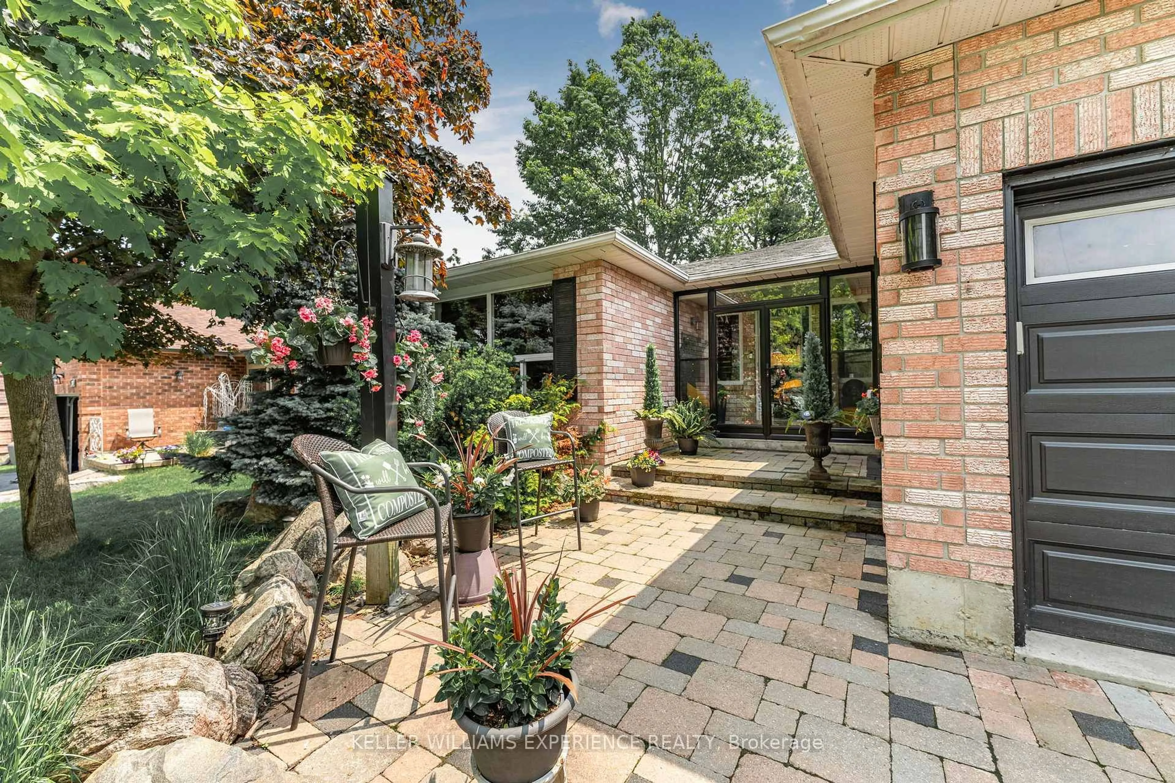 Unknown for 291 LIVINGSTONE St, Barrie Ontario L4N 7A9