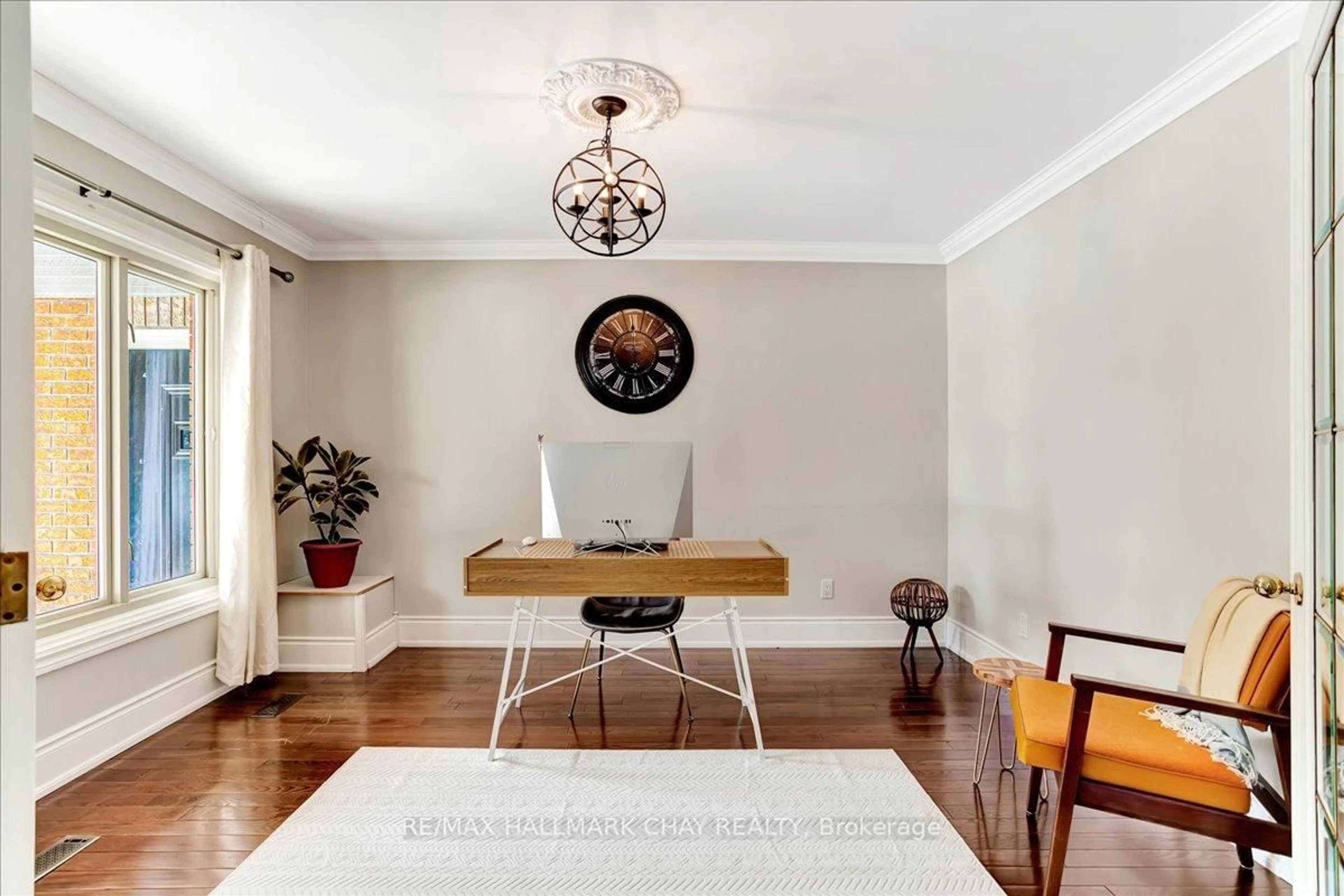 Dining room, unknown for 24 Martine Cres, Oro-Medonte Ontario L0L 2L0