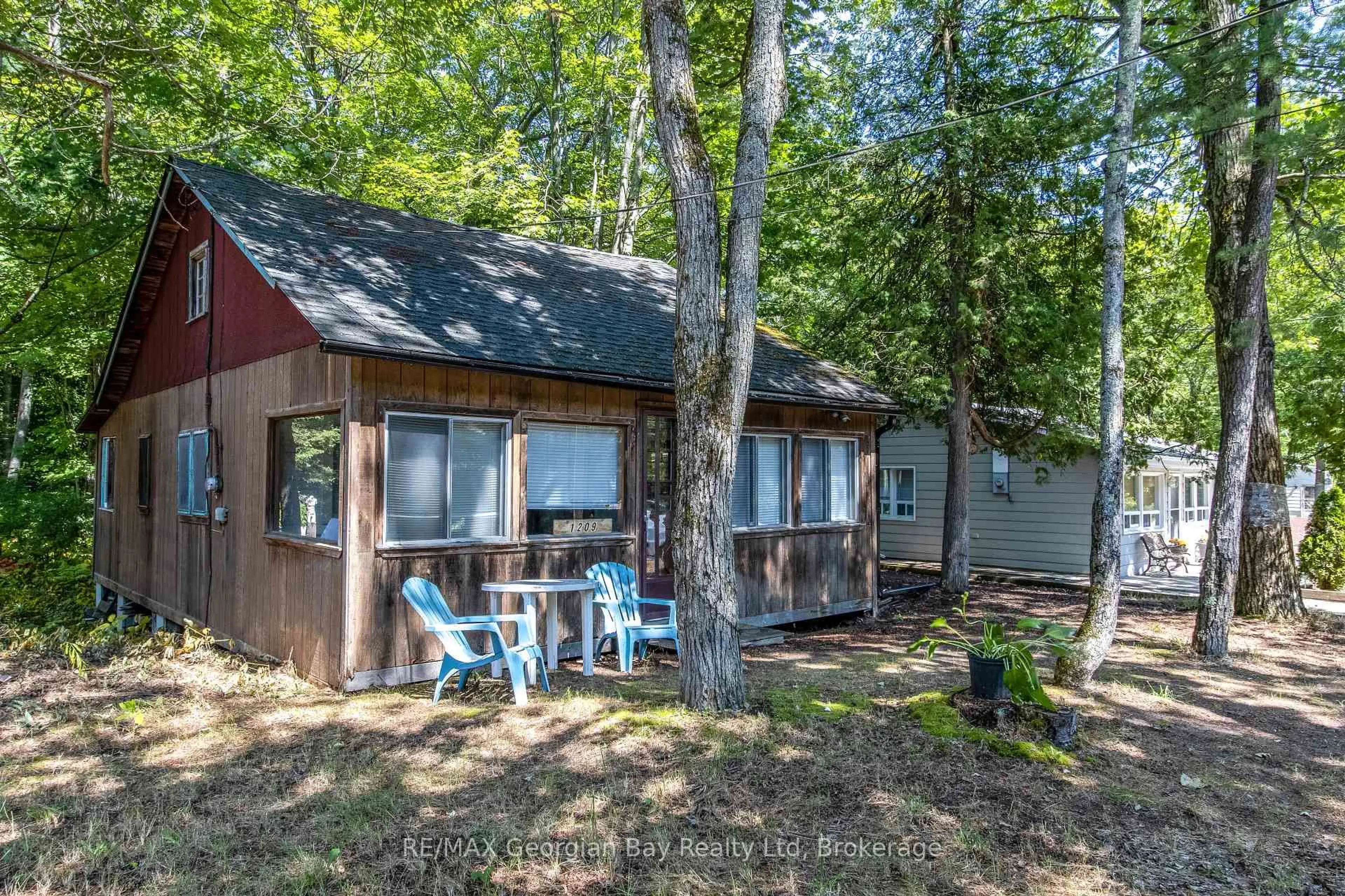Patio, water/lake/river/ocean view for 1209 Tiny Beaches Rd, Tiny Ontario L0L 2T0