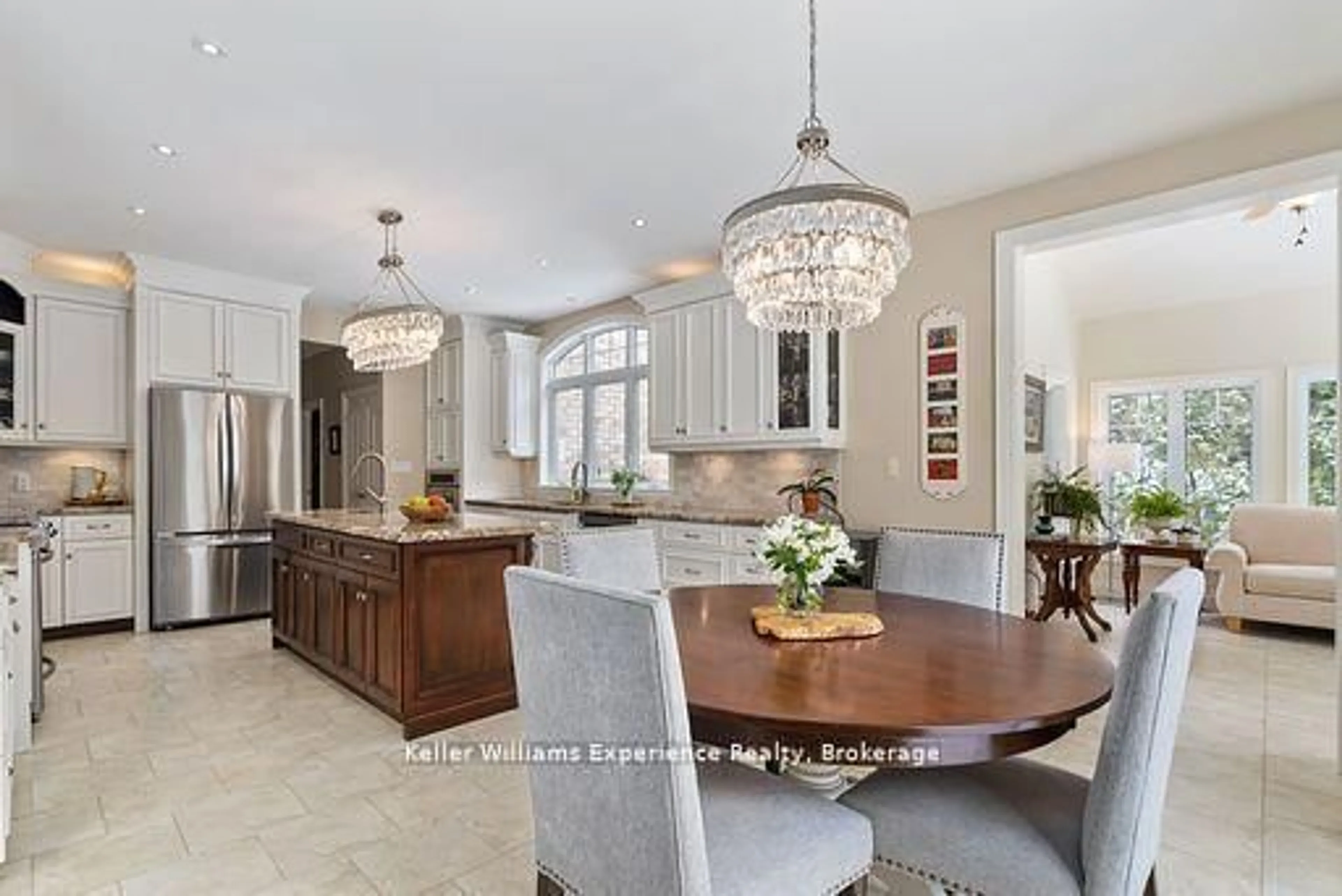 Open concept kitchen, ceramic/tile floor for 4043 Jilem Crt, Severn Ontario L3V 0E8