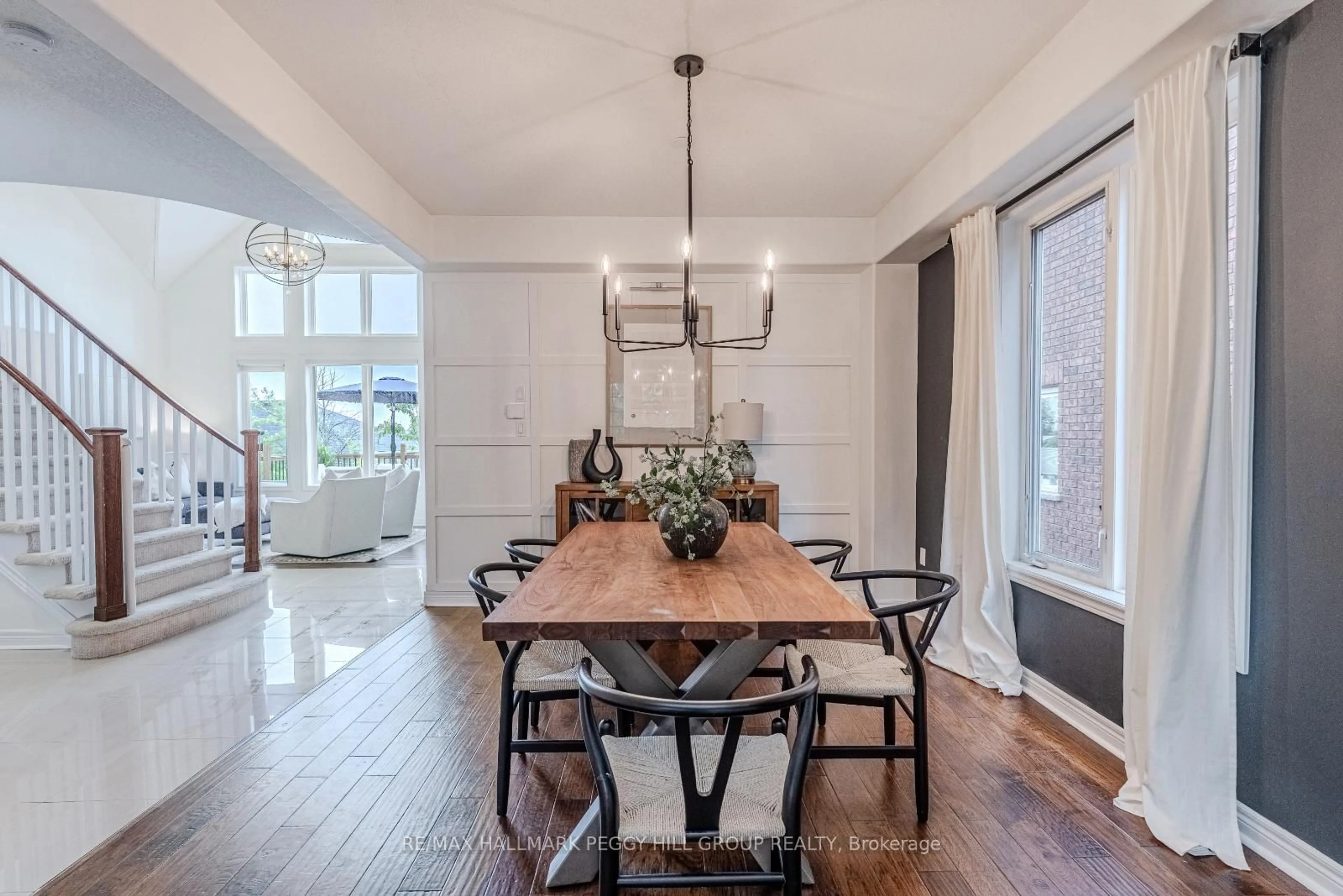 Dining room, unknown for 109 Birkhall Pl, Barrie Ontario L4N 0K1