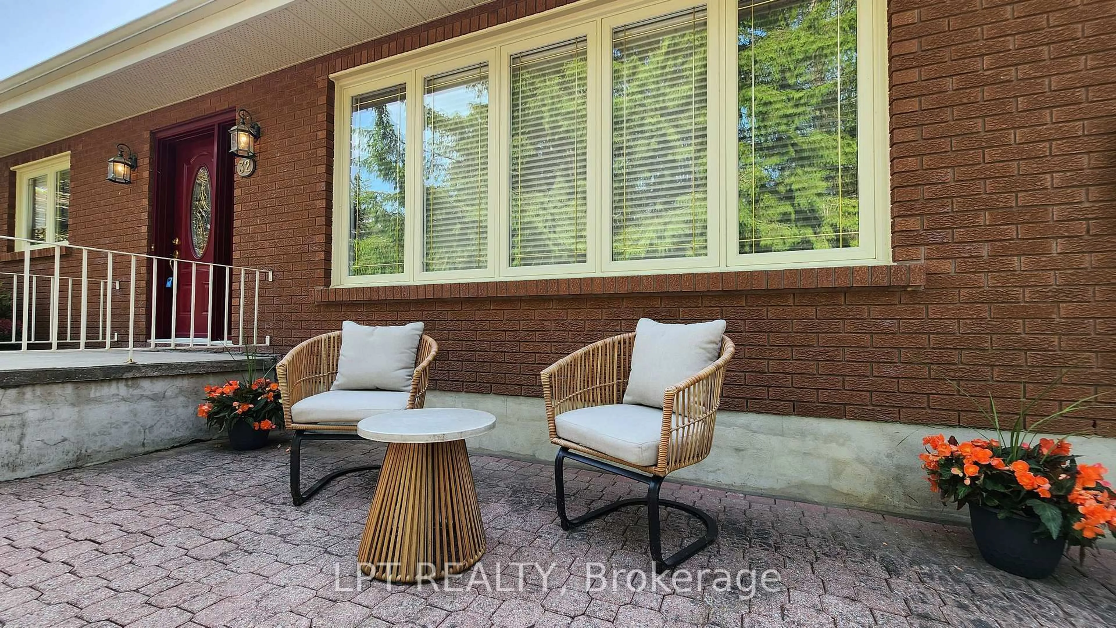 Patio, water/lake/river/ocean view for 32 Luella Blvd, Springwater Ontario L9X 0W8
