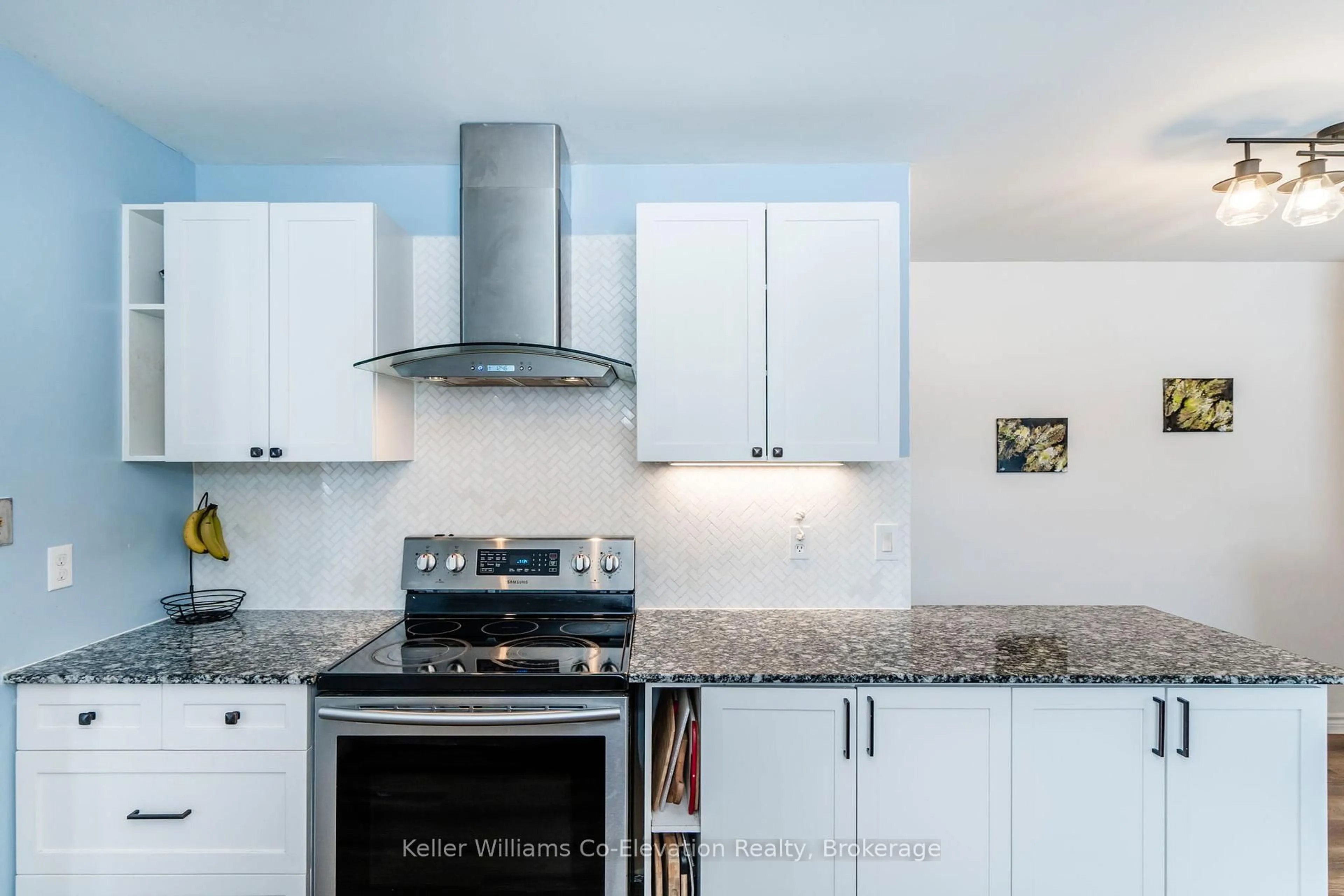 Unknown for 169 Switzer St, Clearview Ontario L0M 1N0