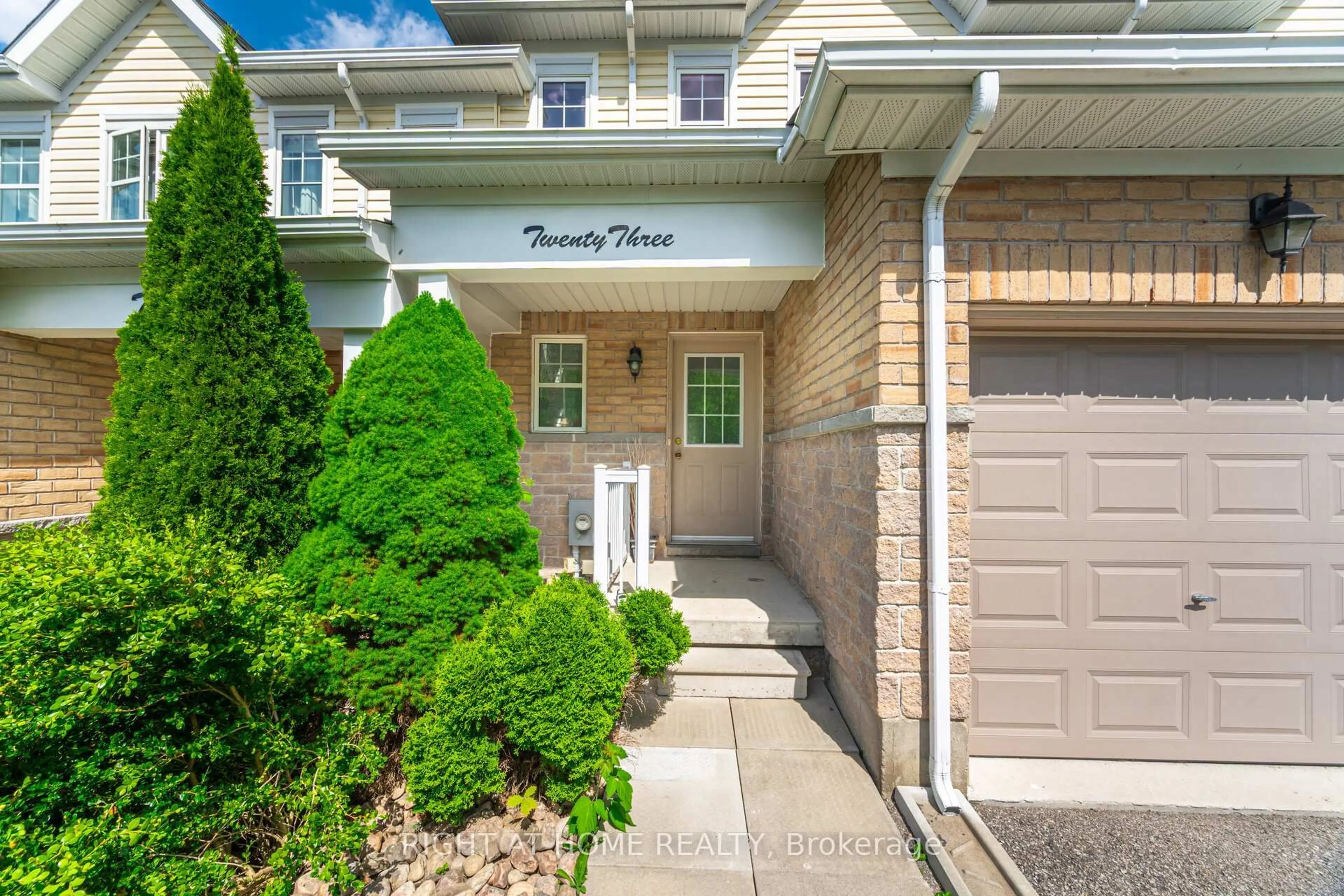 Unknown for 23 Peartree Crt, Barrie Ontario L4N 6N7