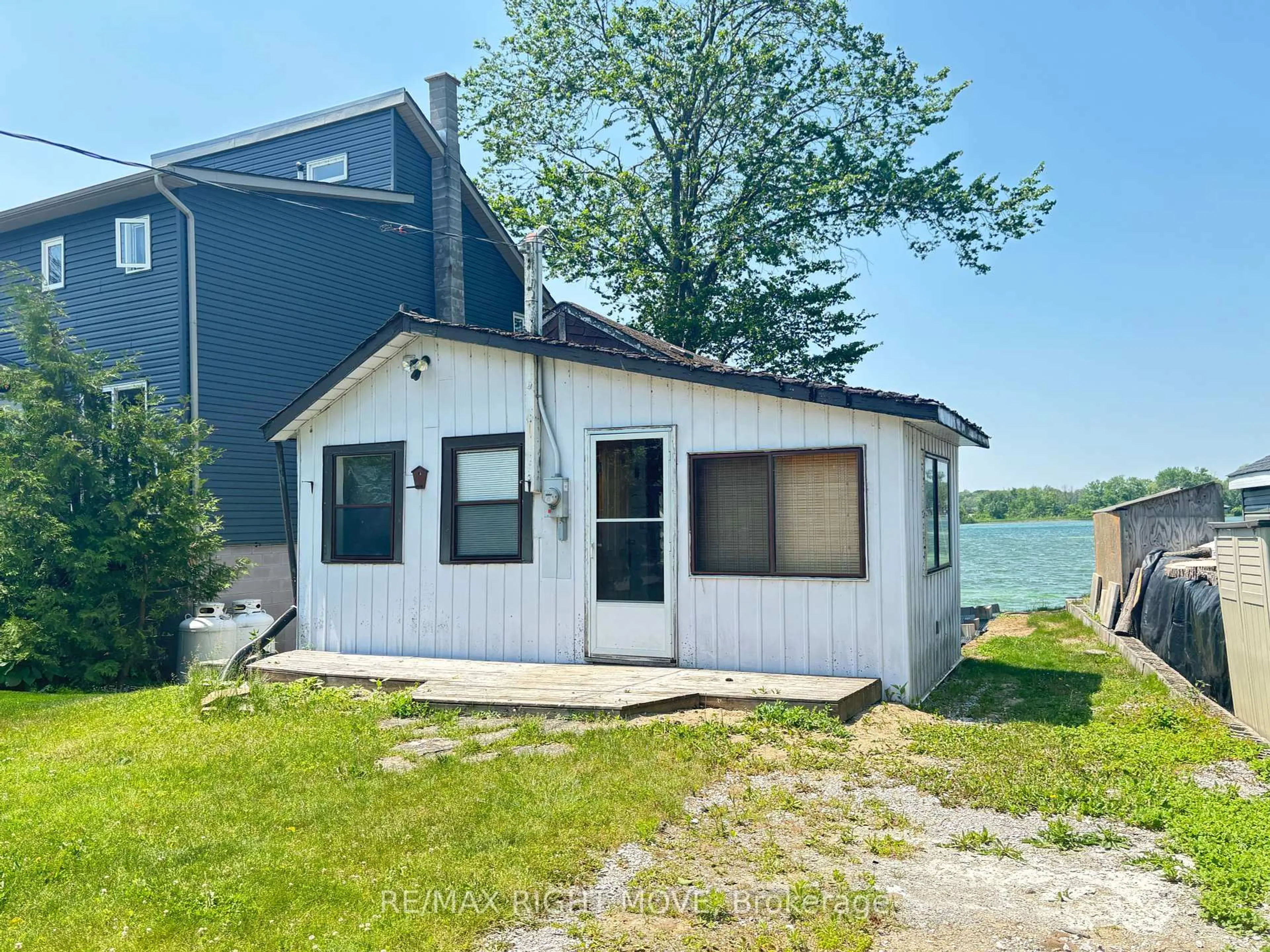 Shed for 7682 Oak Point Rd, Ramara Ontario L0K 2B0