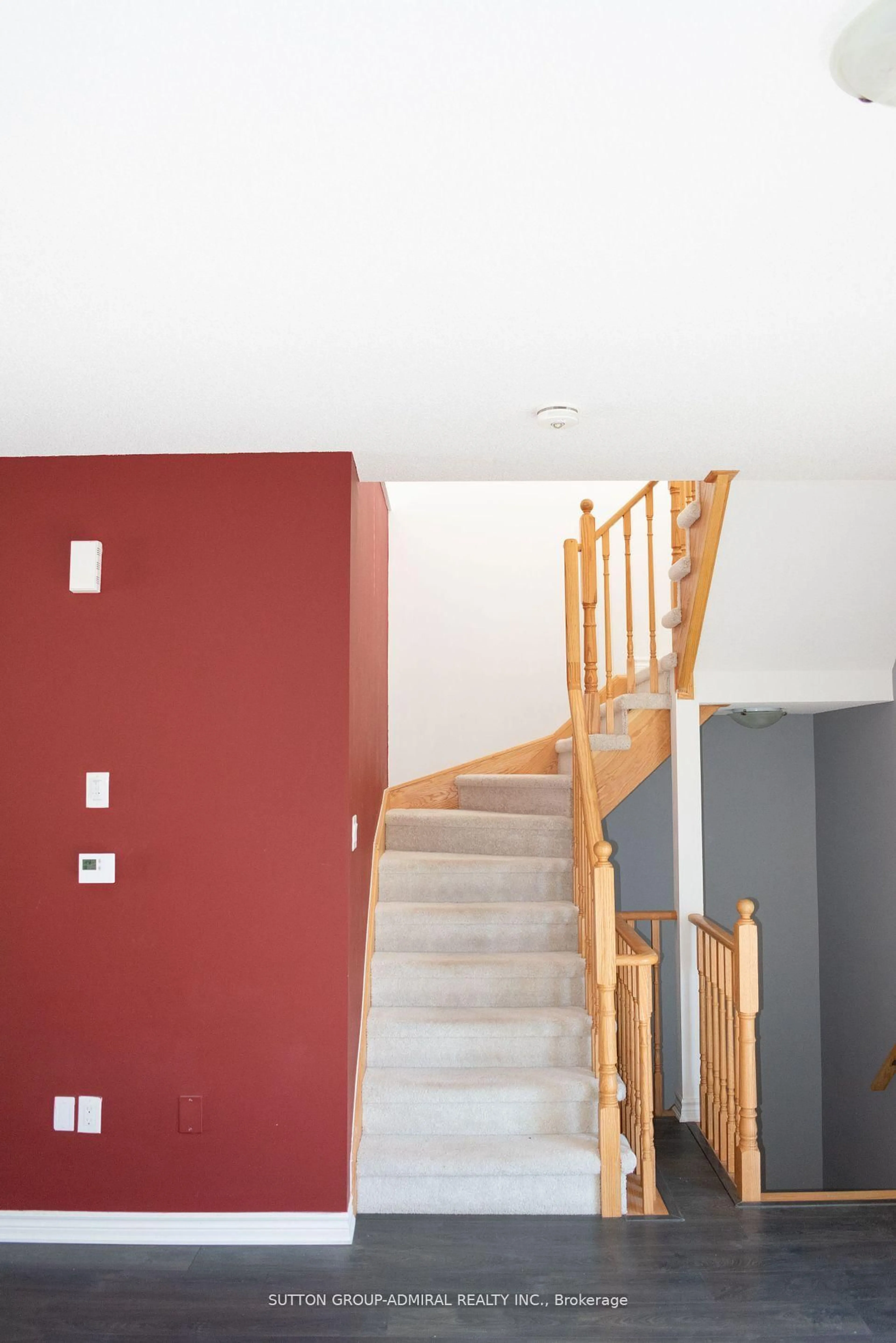 Stairs for 20 Surf Dr, Wasaga Beach Ontario L9Z 0J4