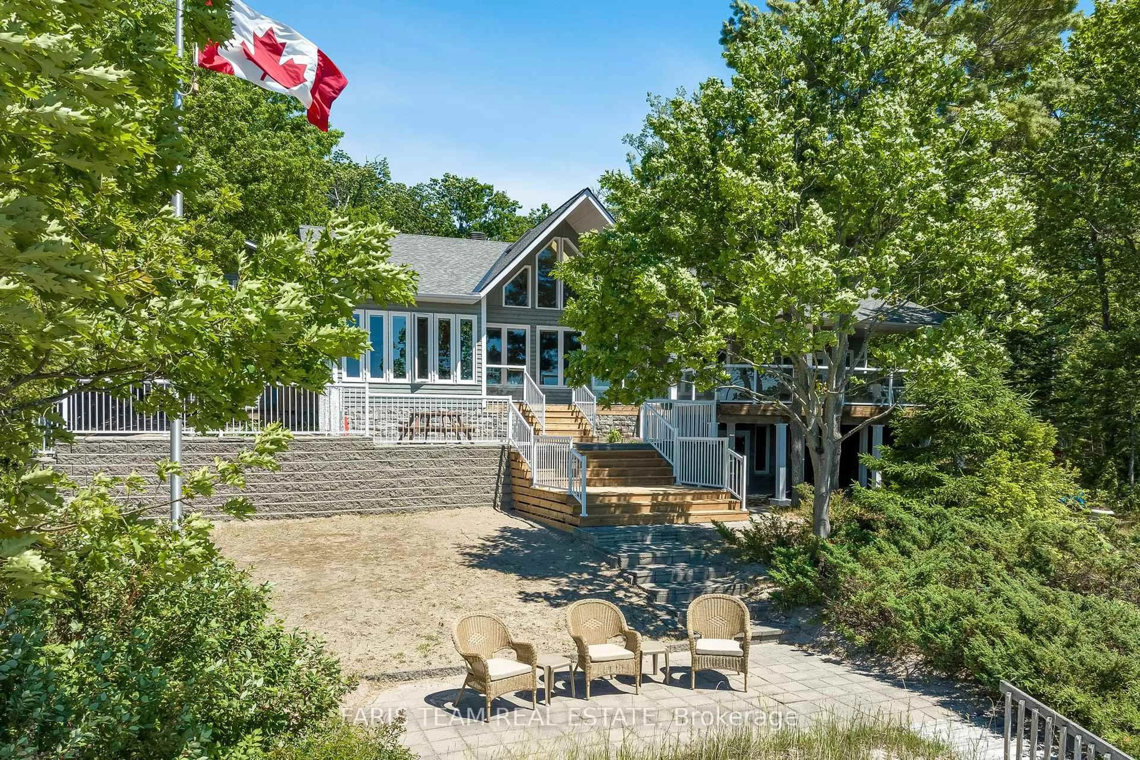 A pic from outside/outdoor area/front of a property/back of a property/a pic from drone, water/lake/river/ocean view for 24 Finley Dr, Tiny Ontario L0L 2J0